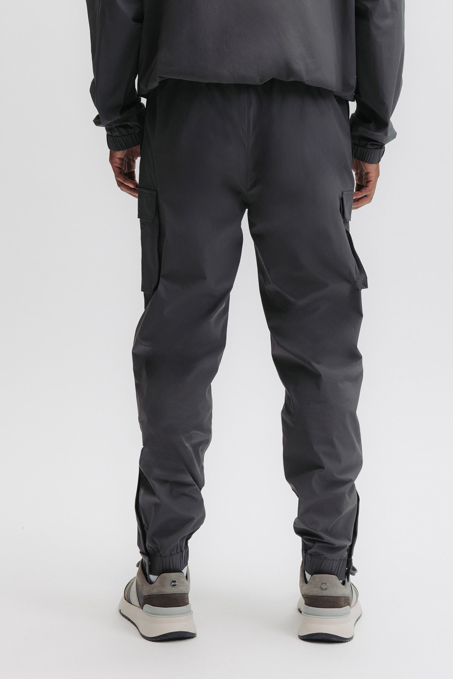 TECH CUFFED CARGO PANTS VOLCANIC GREY 2