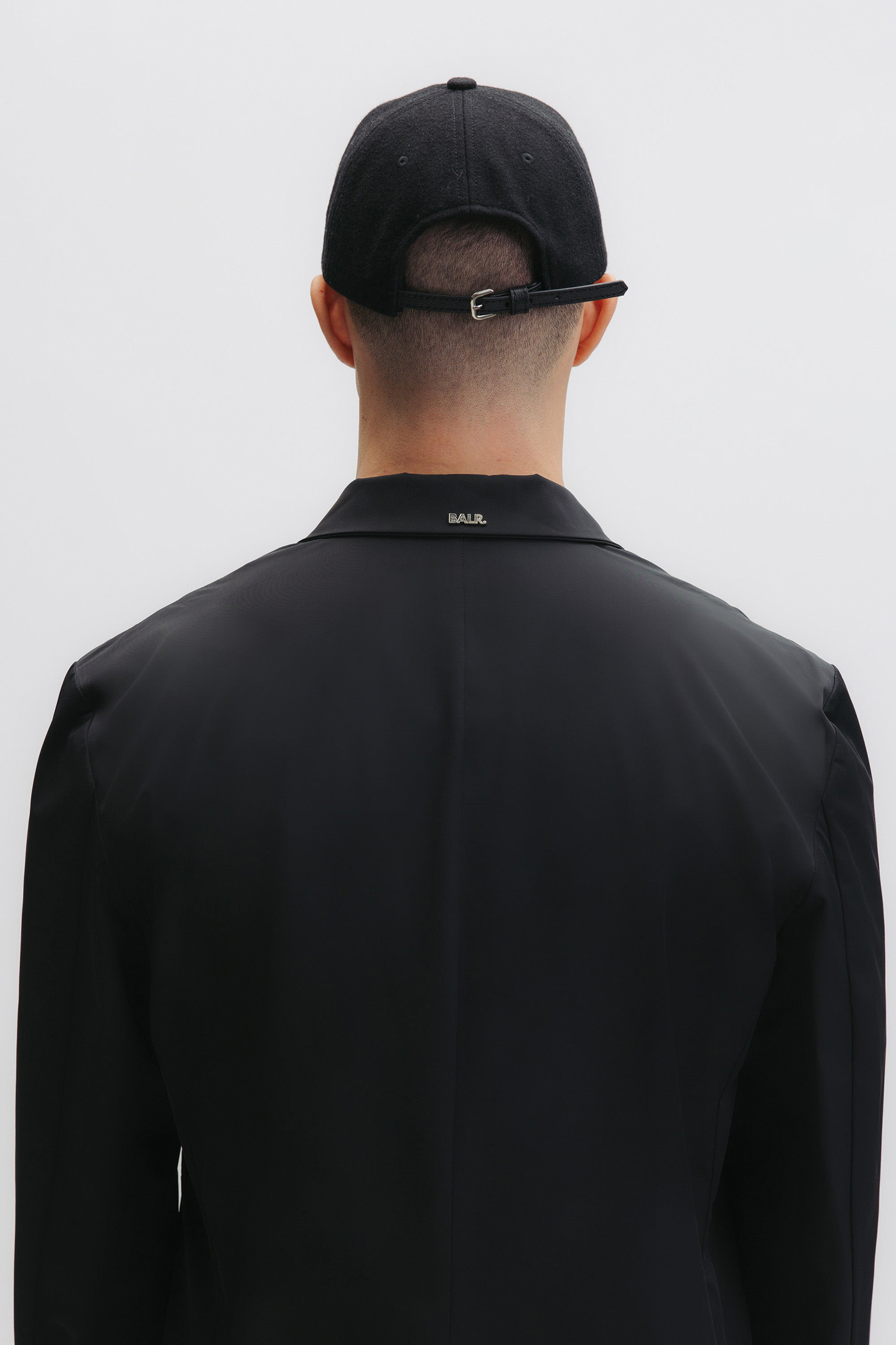 XI TECH BLAZER JET BLACK 6