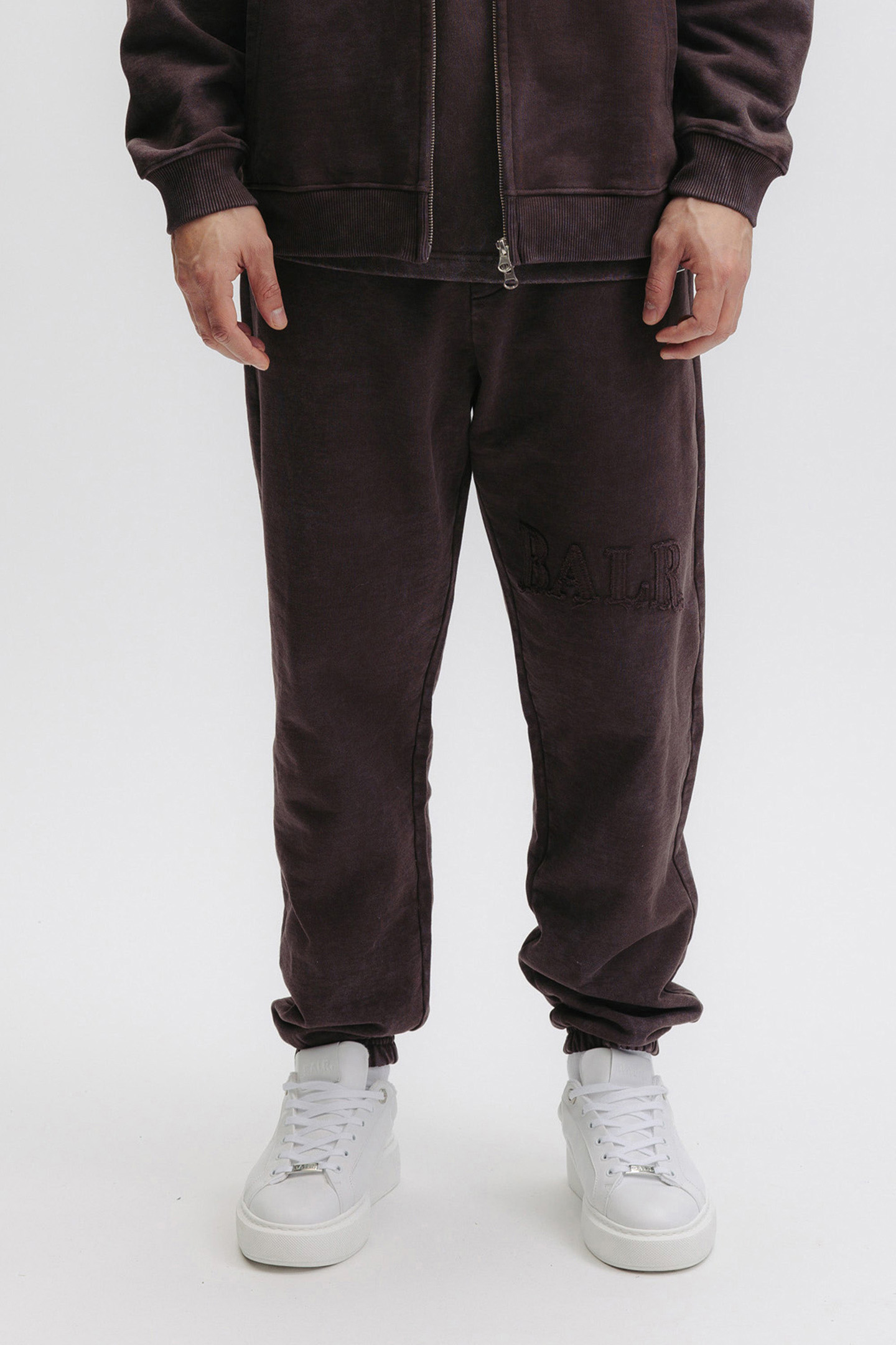 URBAN WASHED SWEATPANTS DEEP BROWN 1