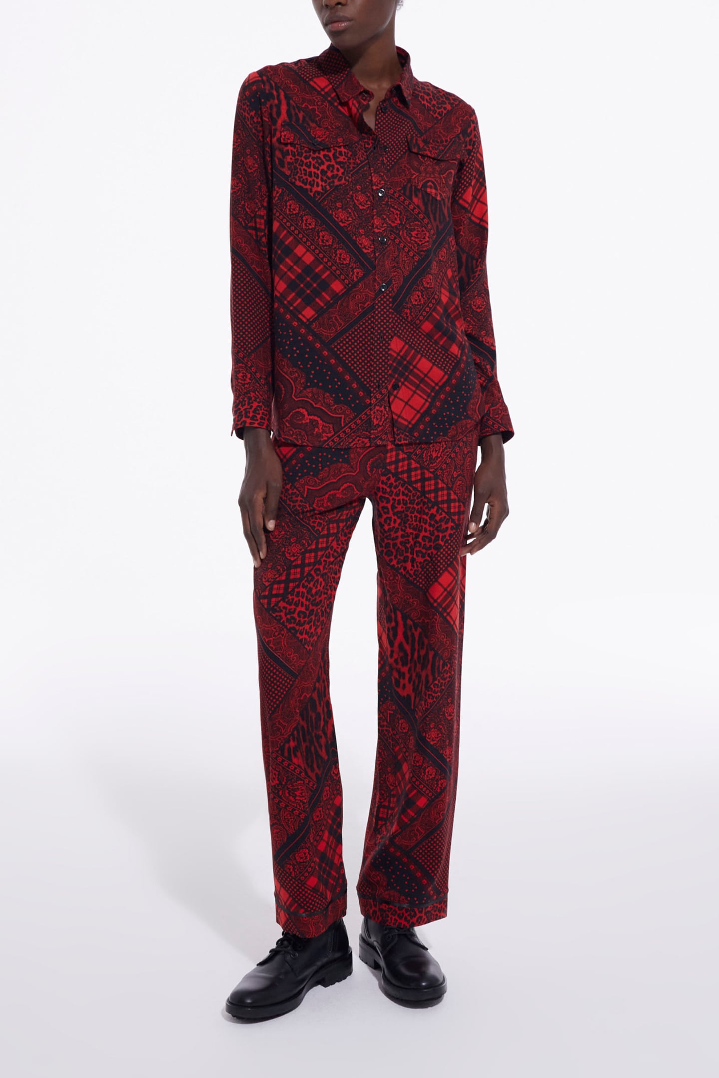 STRAIGHT FLOWING PANTS RED/BLACK 3