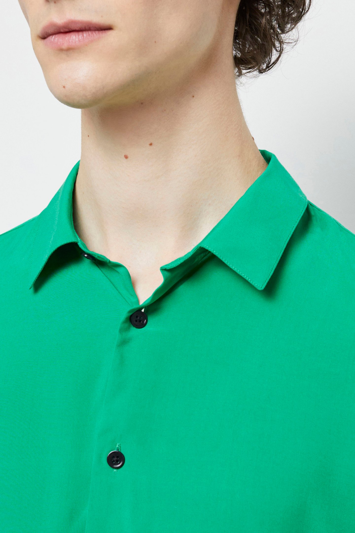 LONG-SLEEVED SHIRT WITH CLASSIC COLLAR GREEN 5