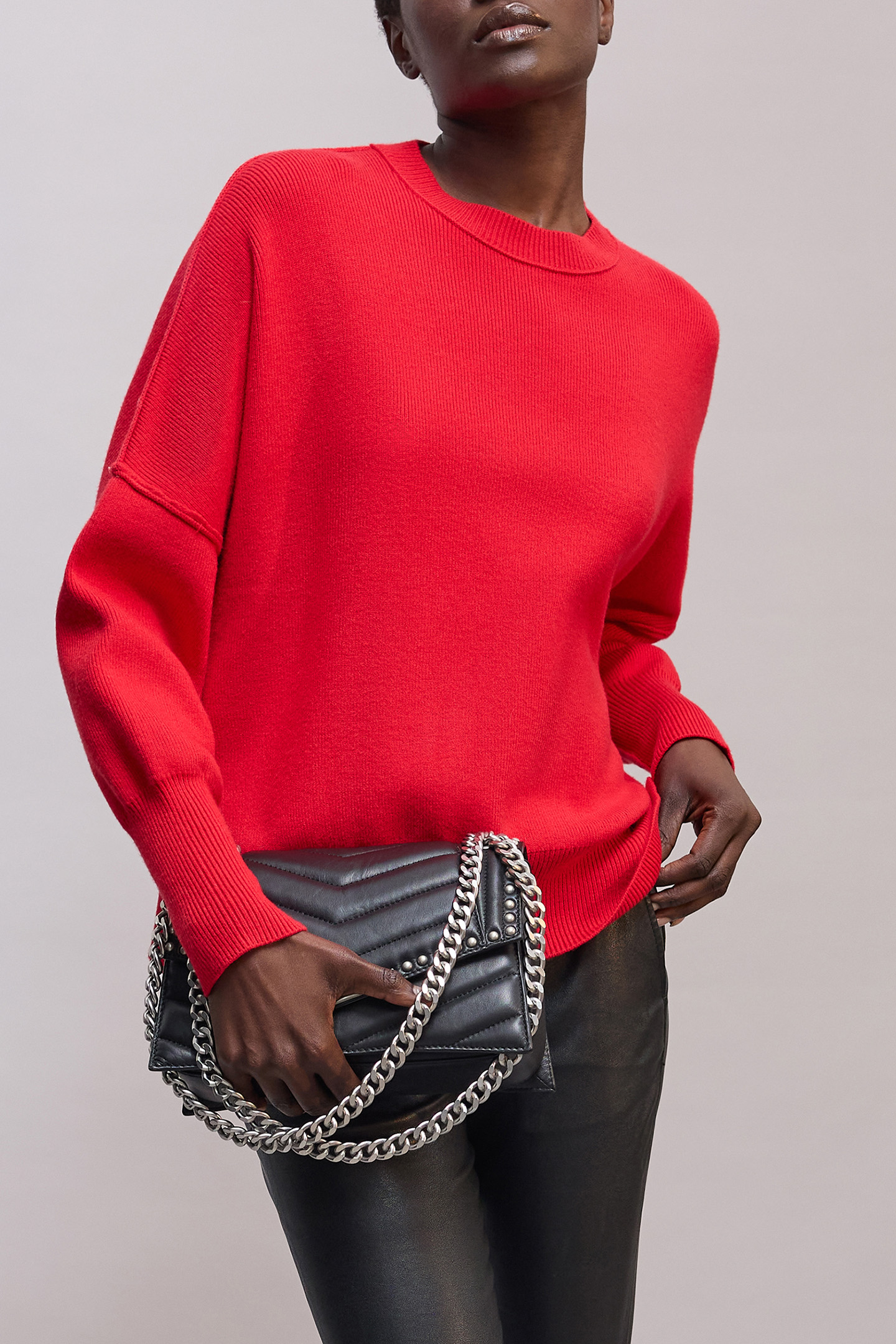 VERMILION REVERSE SEAM SWEATER 3