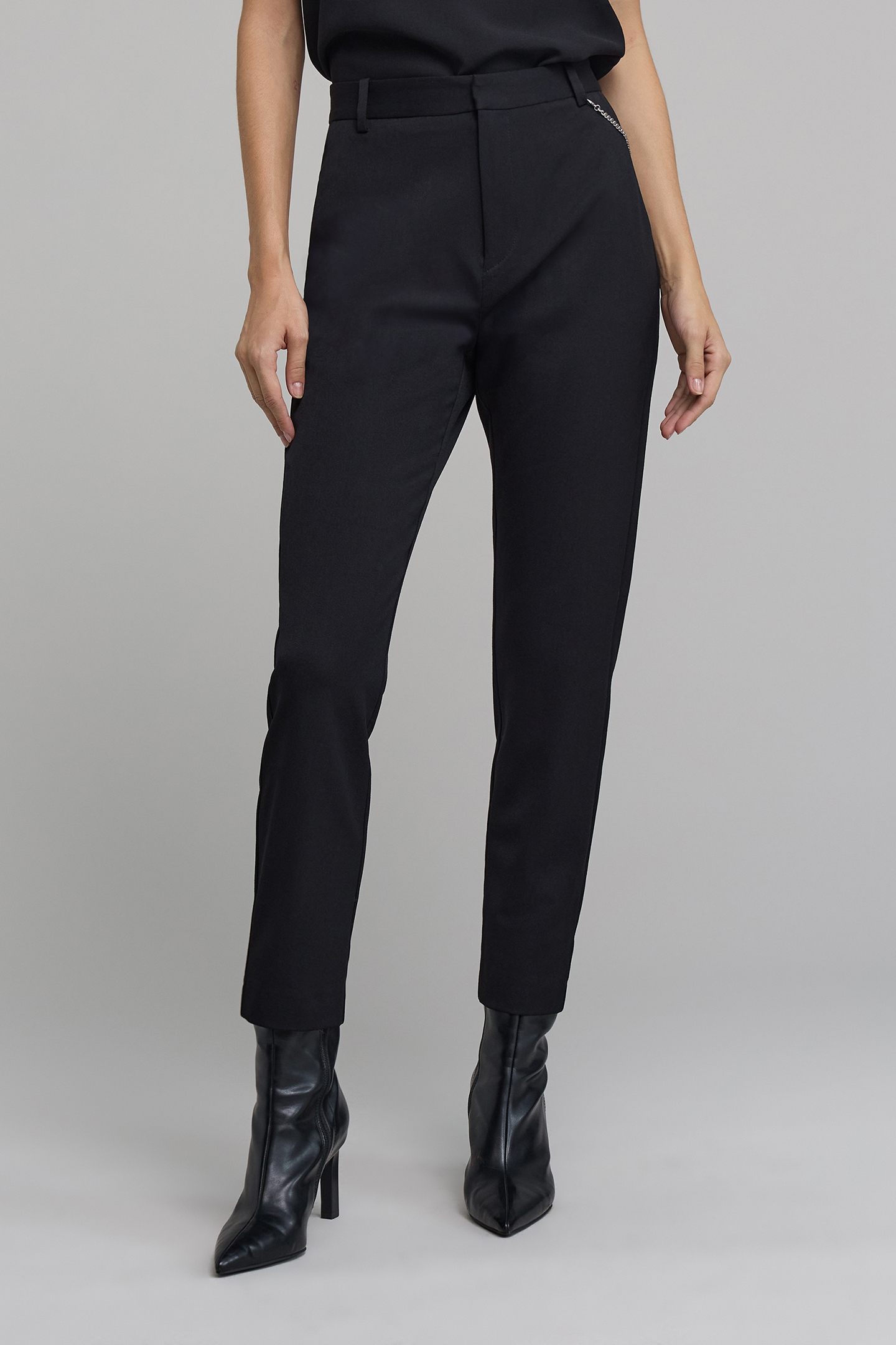 BLACK CIGARETTE PANTS WITH REMOVABLE CHAIN 1