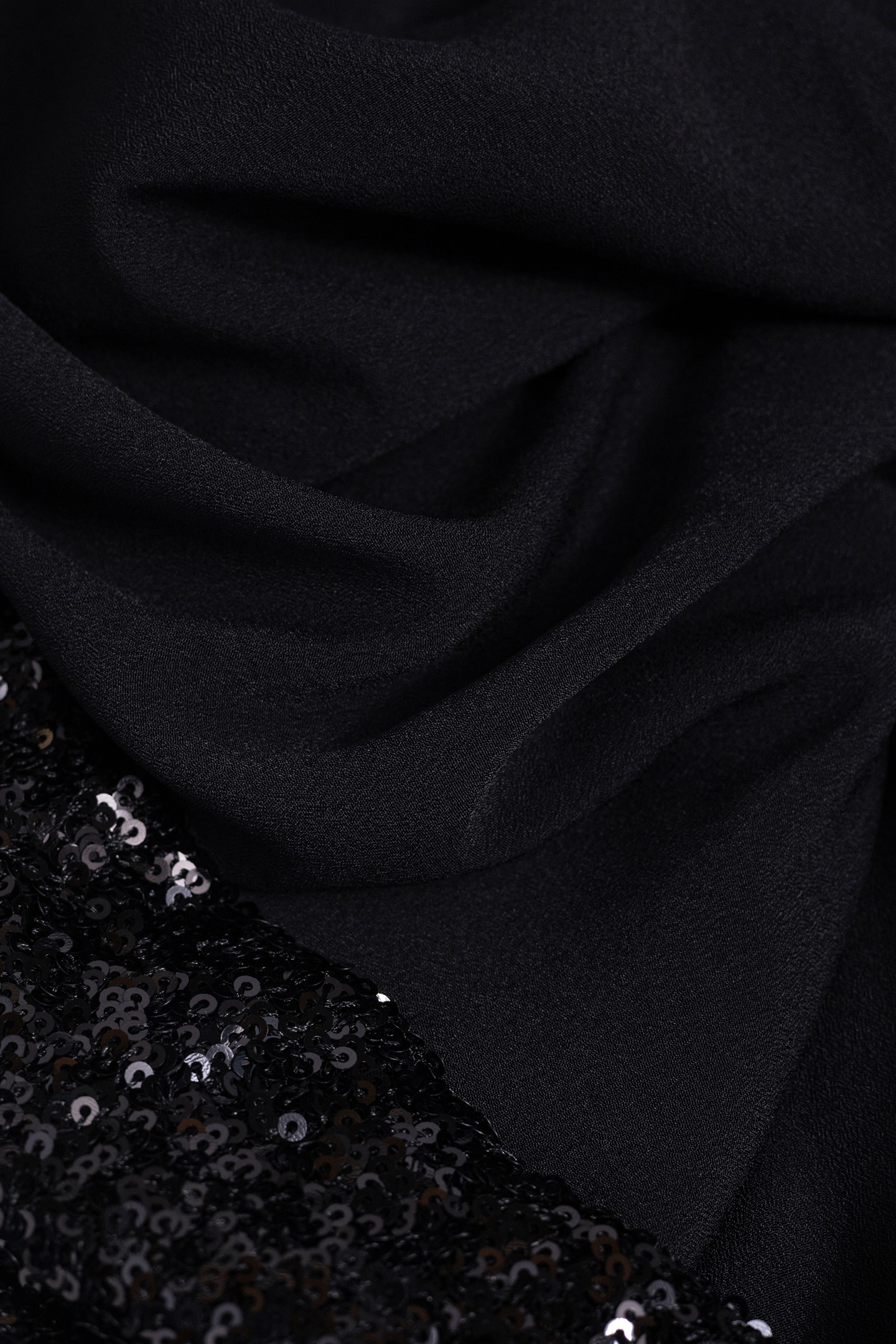 BLACK SEQUIN EMBROIDERY TRUMPET SLEEVE TOP 6