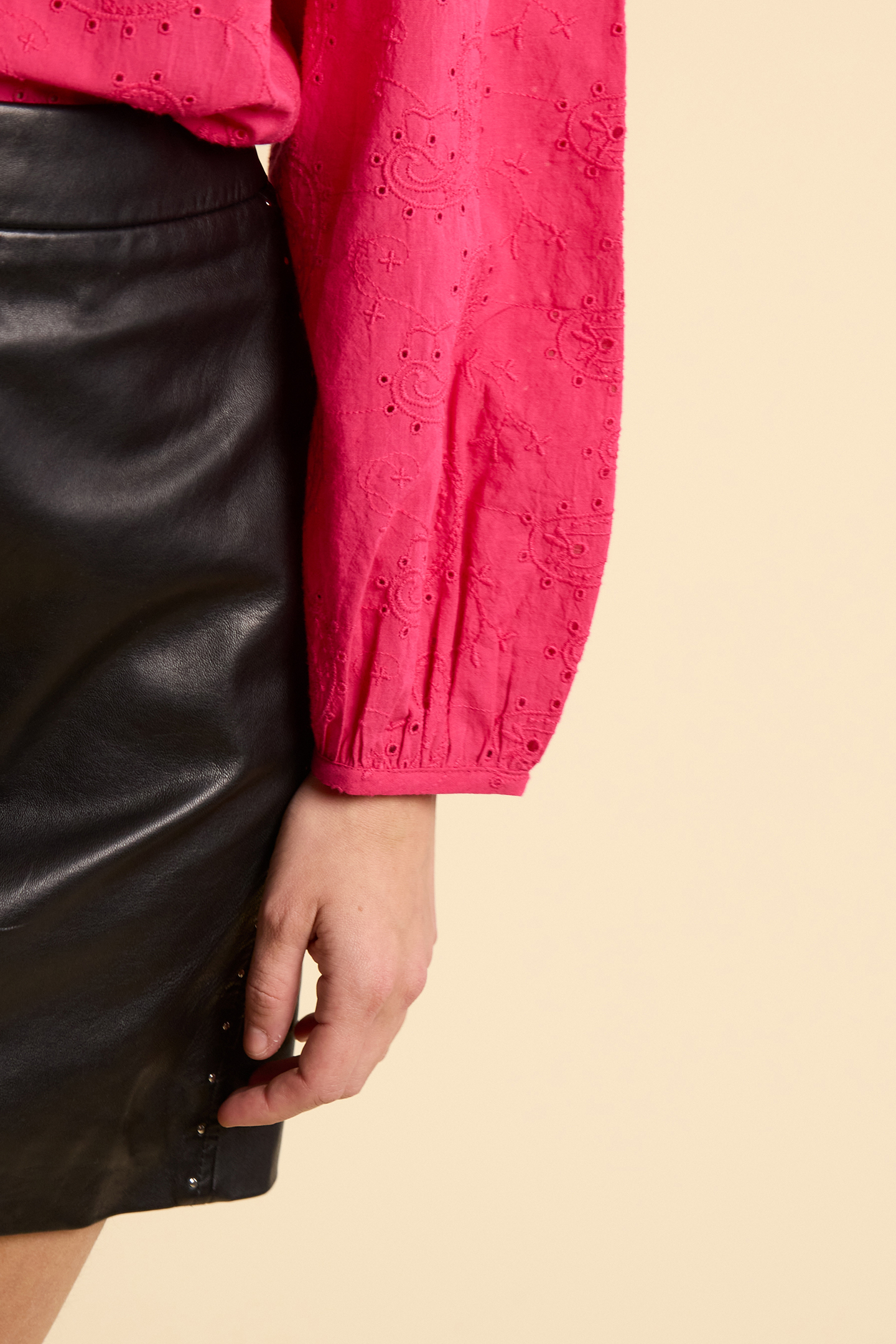 MAGENTA EYELET EMBROIDERY SHIRT 7