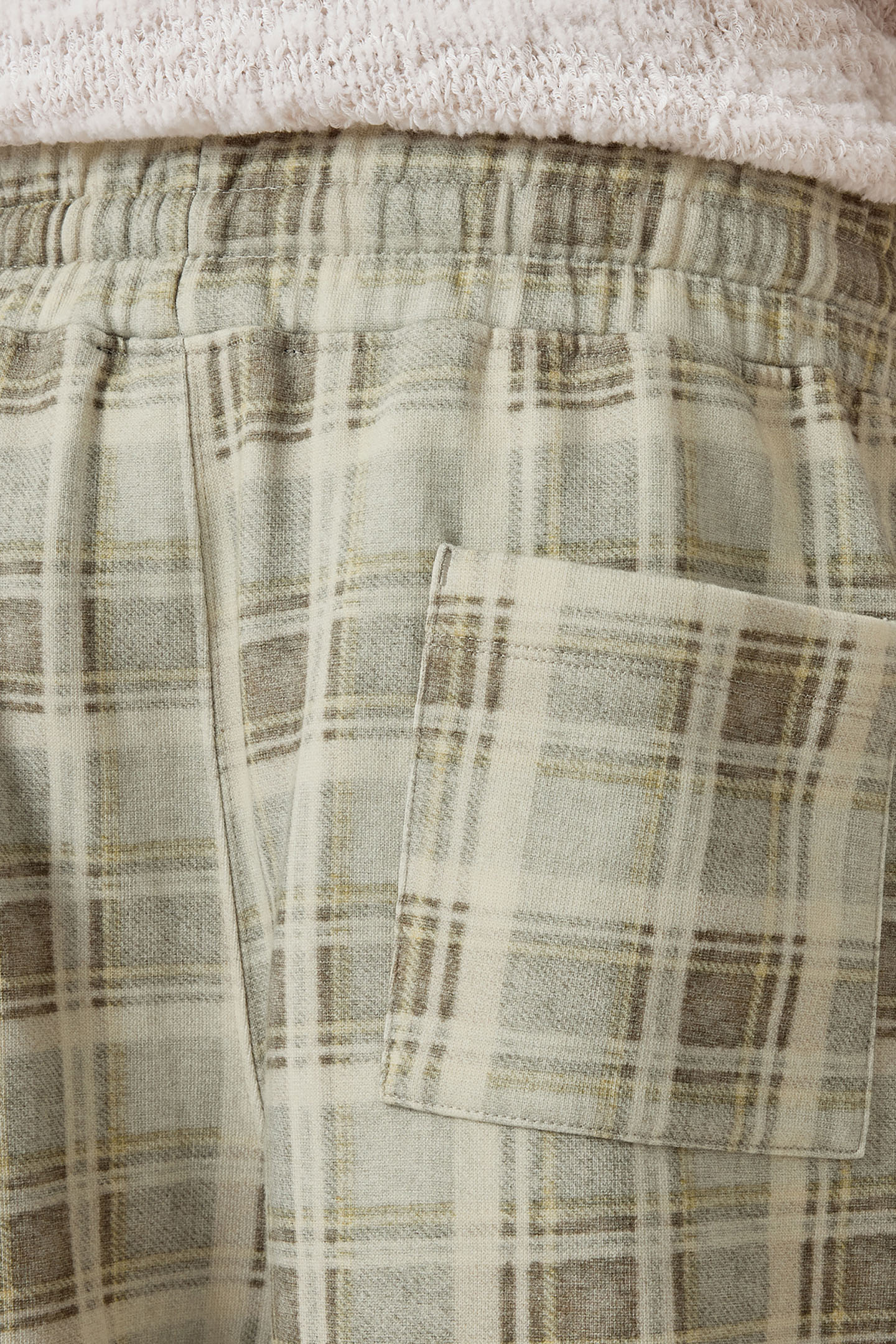 BENJI SWEATSHORT DUSTY LIGHT BROWN 6