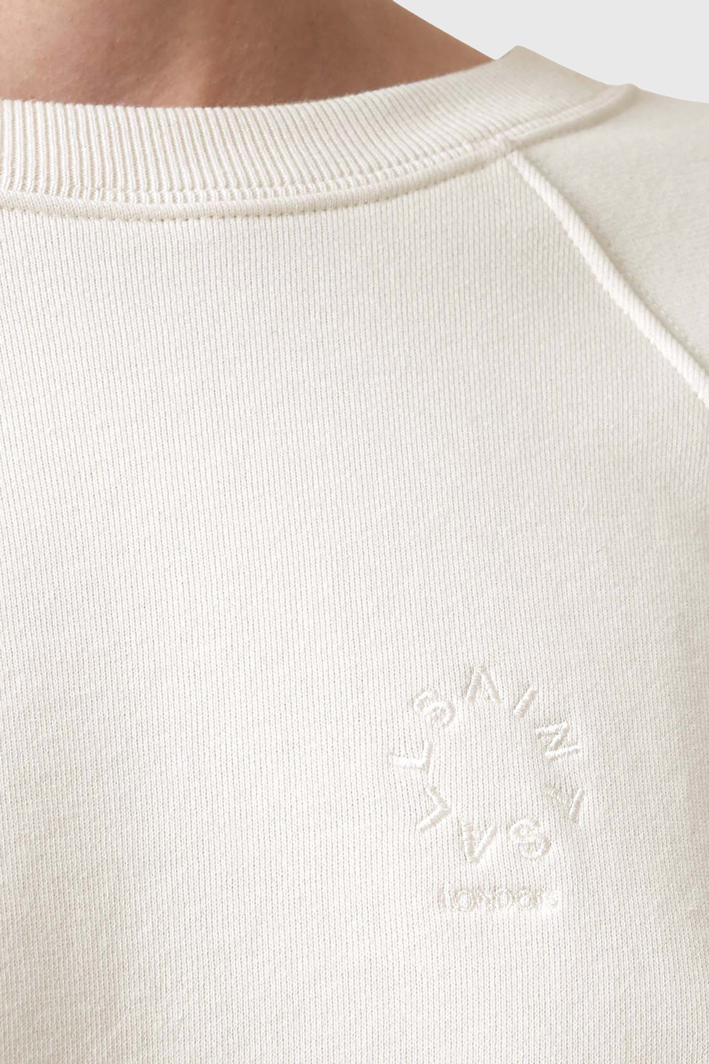 DANI HAVEN SWEAT TOFU WHITE 9