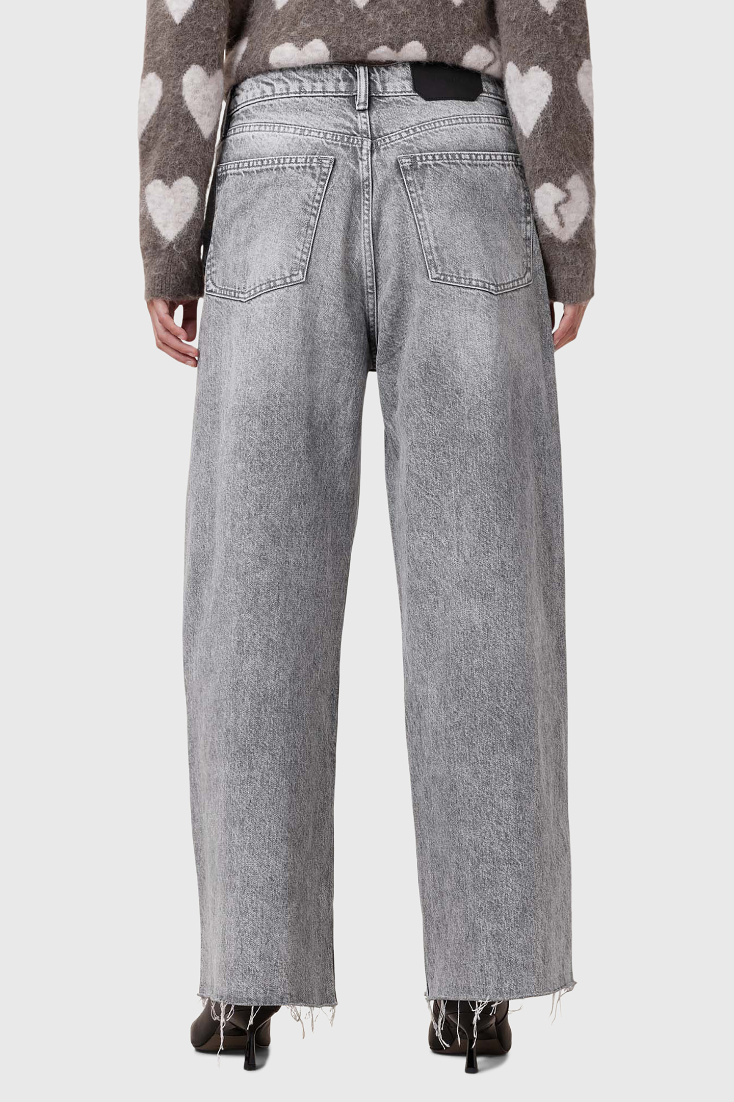 AKI CROSSOVER JEAN WASHED GREY 2