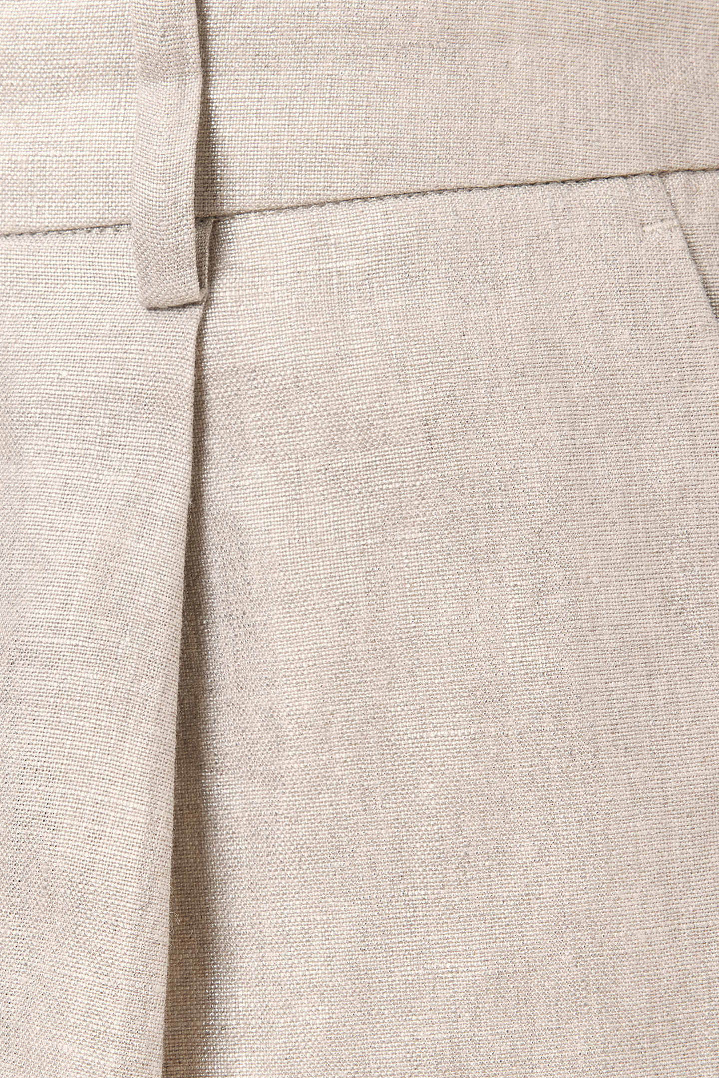 AVERIE SHORT SILVER GREY 9