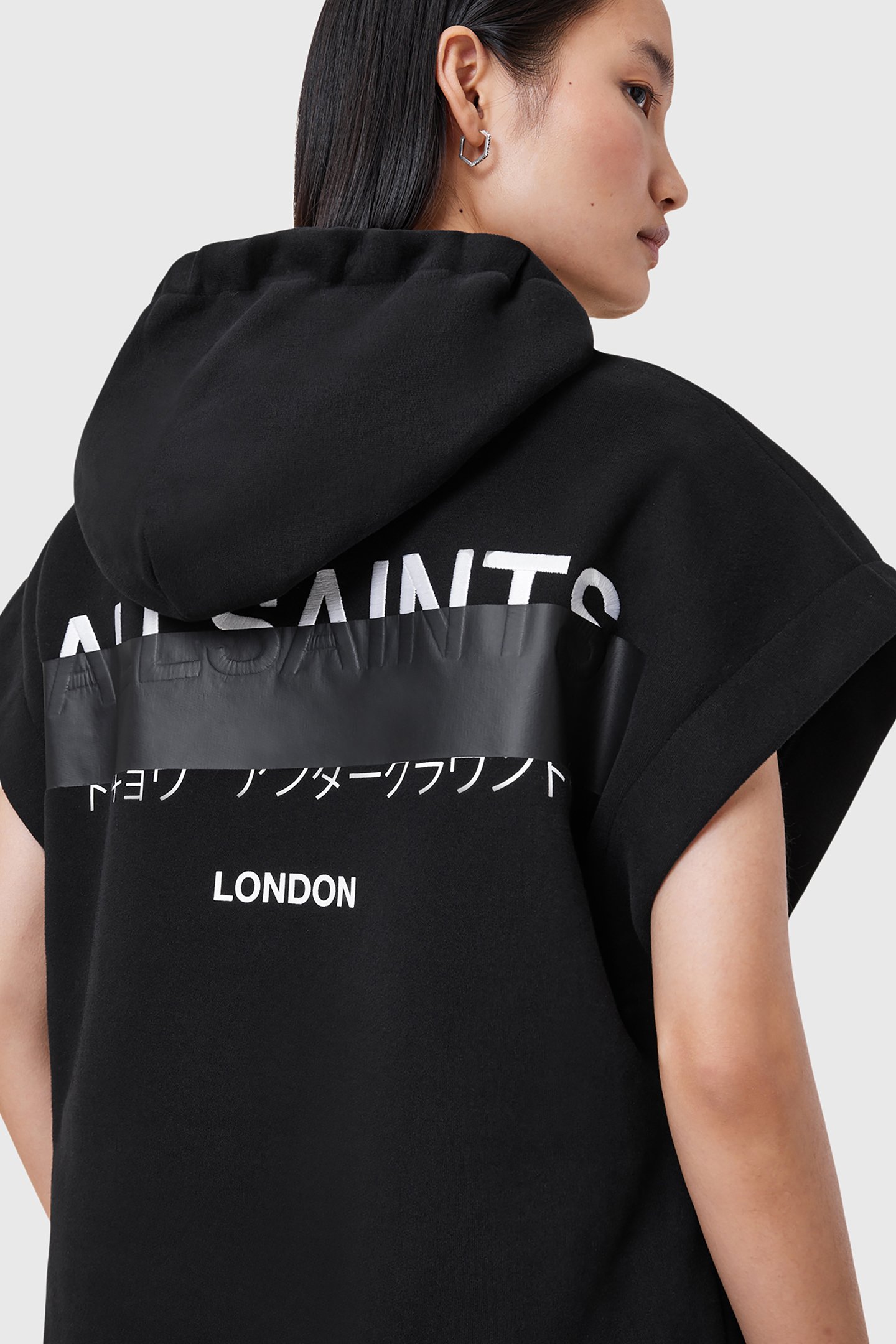 SORRI SL HOODY BLACK 9