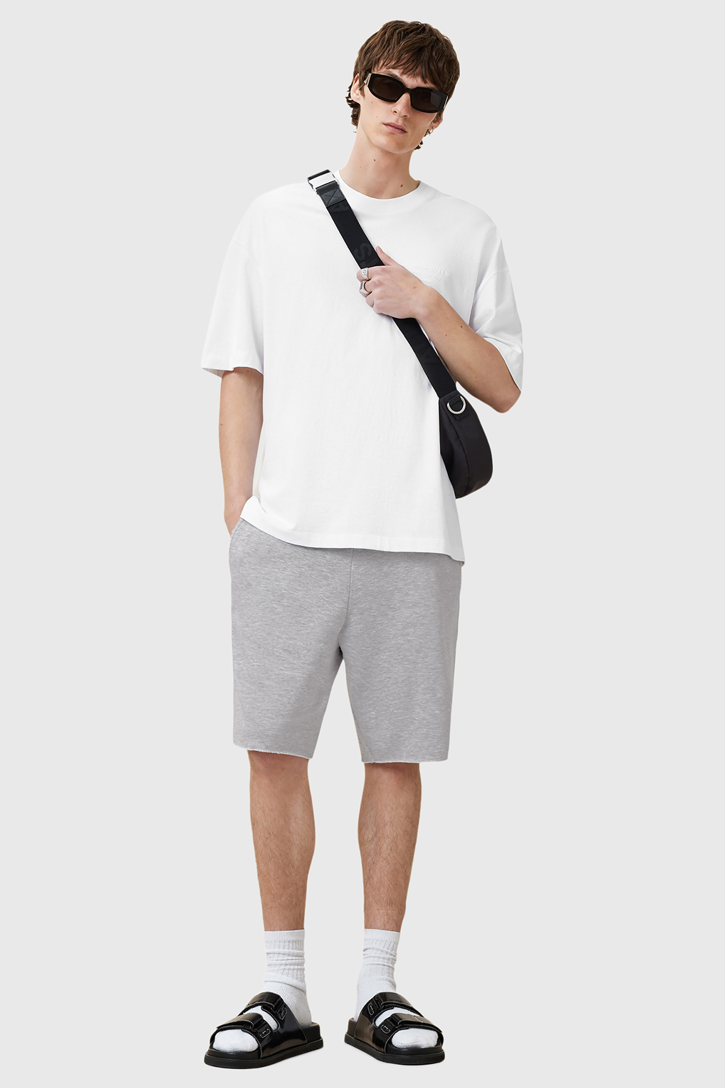 HELIX SWEATSHORT GREY MARL 6