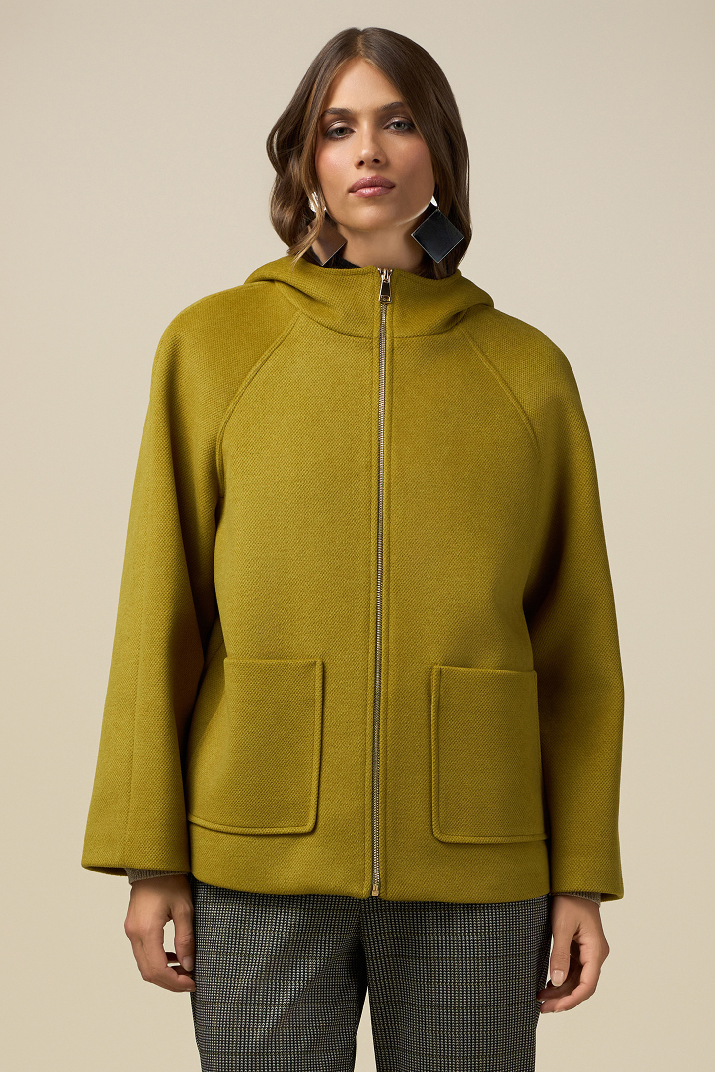 SHORT COAT WITH HOOD GREEN 1