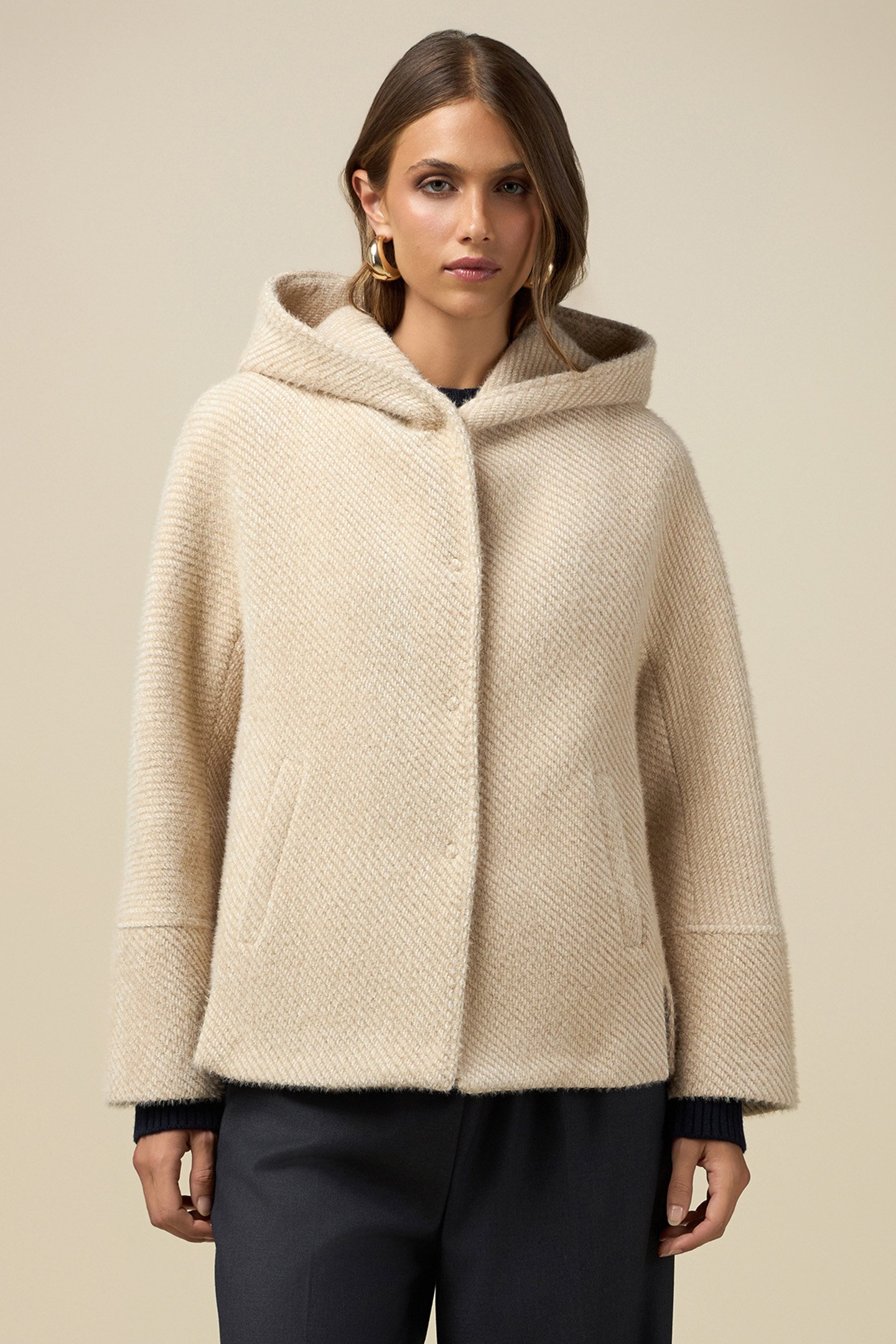 DIAGONAL FABRIC CAPE BEIGE 1