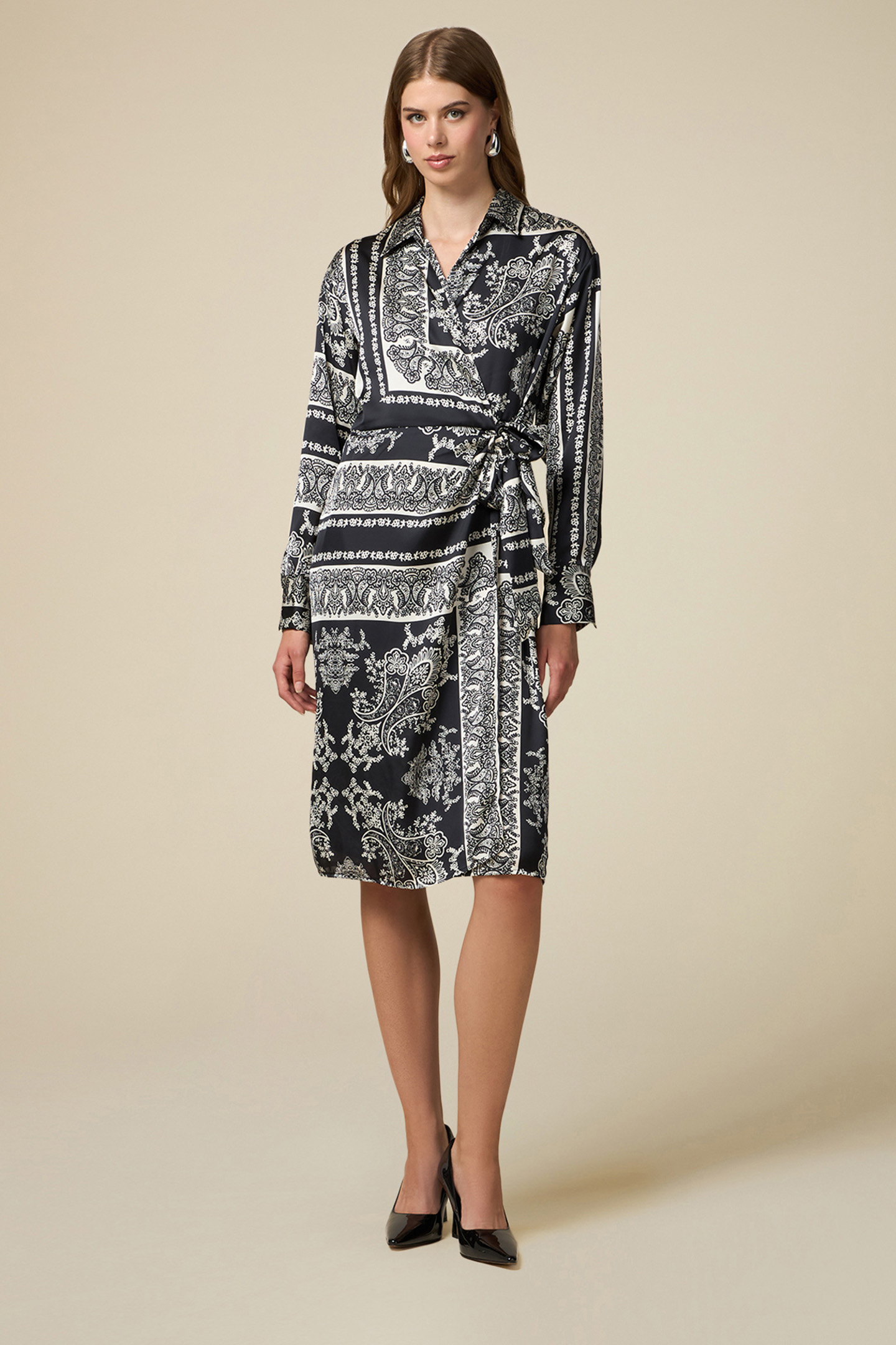 PATTERNED SATIN WRAPAROUND DRESS BLACK 1