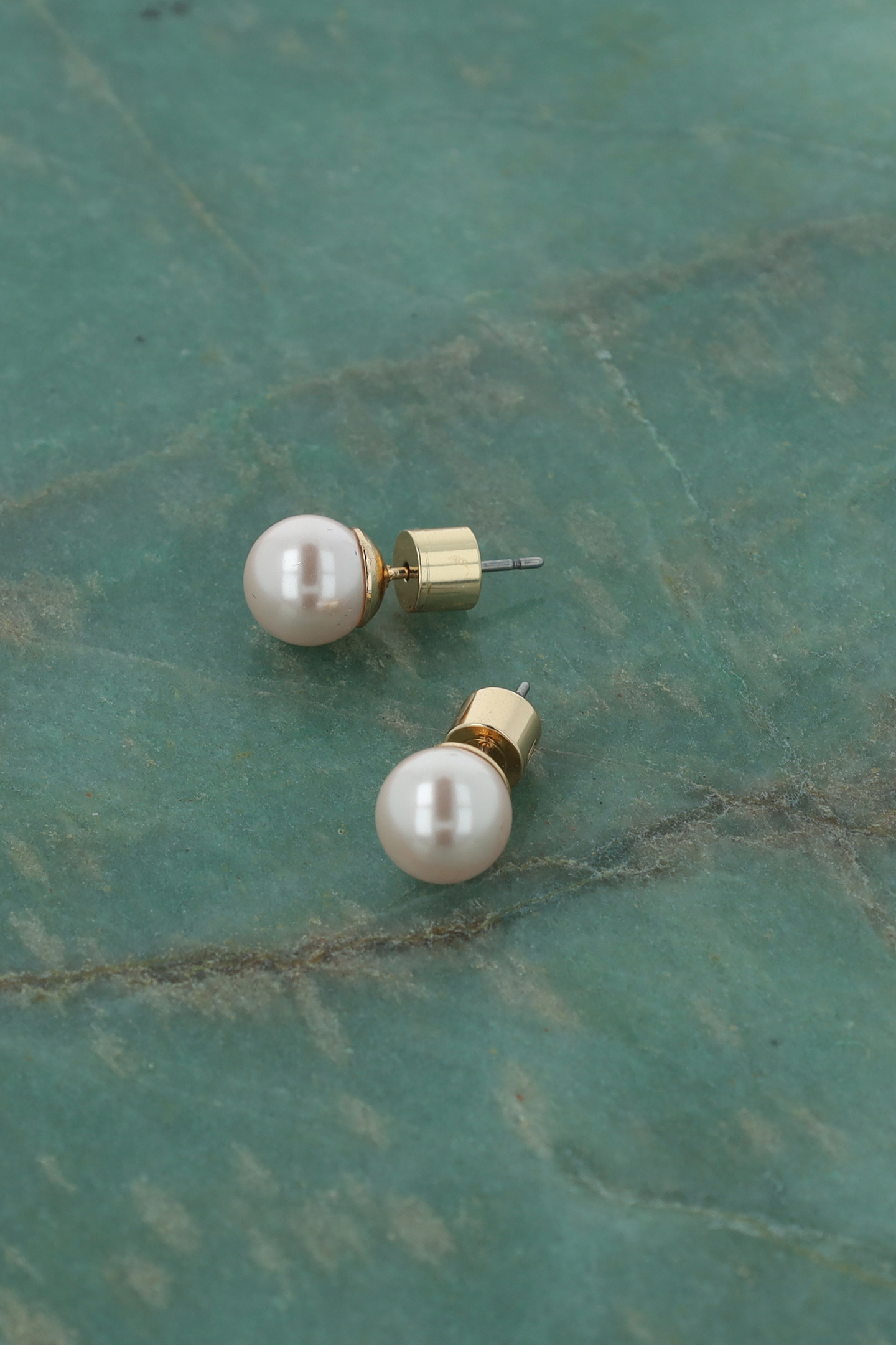 OTAZU PINK PEARL EARPINS 4