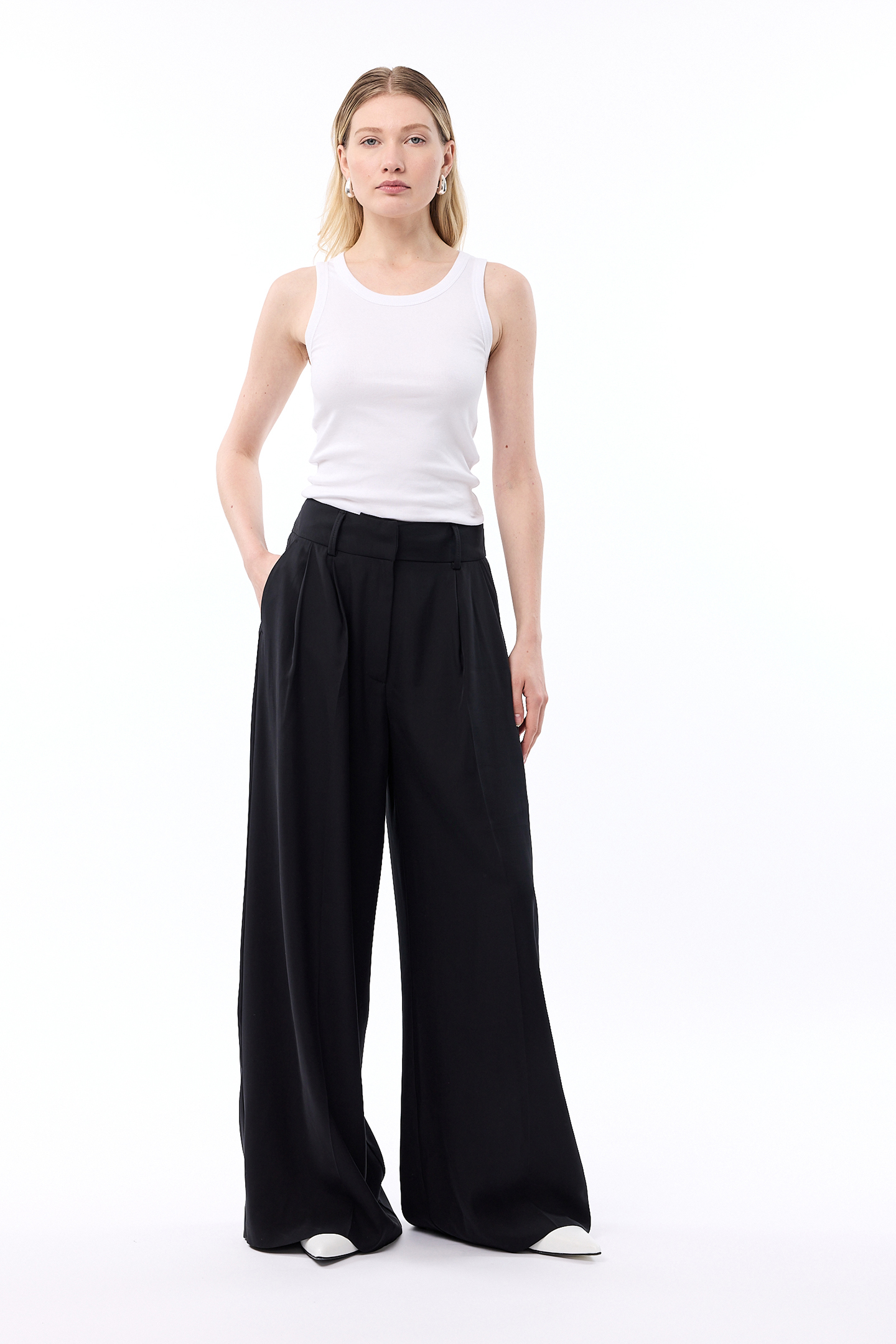 EVE PANTS BLACK 3