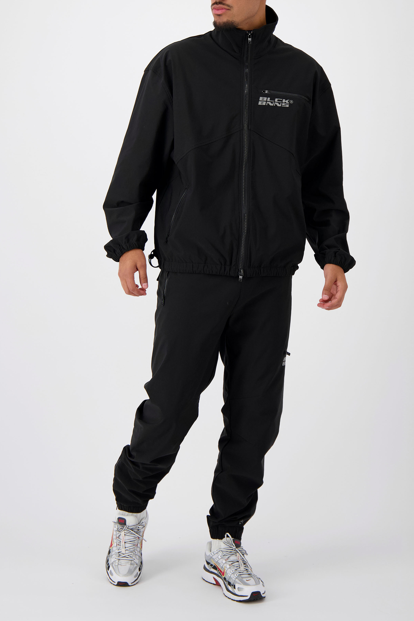 INITIAL TECH JACKET BLACK 2