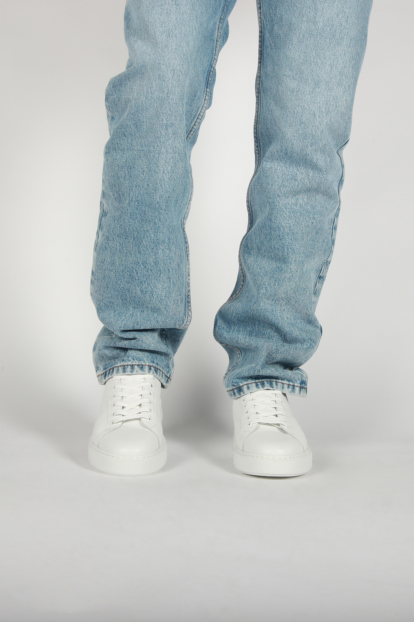 NOVA STANLEY WHITE 5