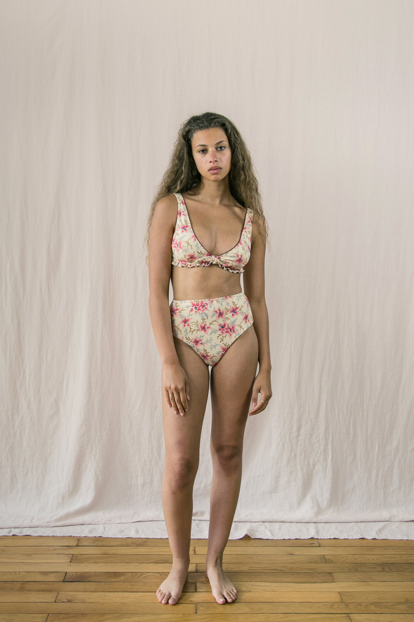 BIKINI BOTTOM CREEKY RASPBERRY FLOWERS 1