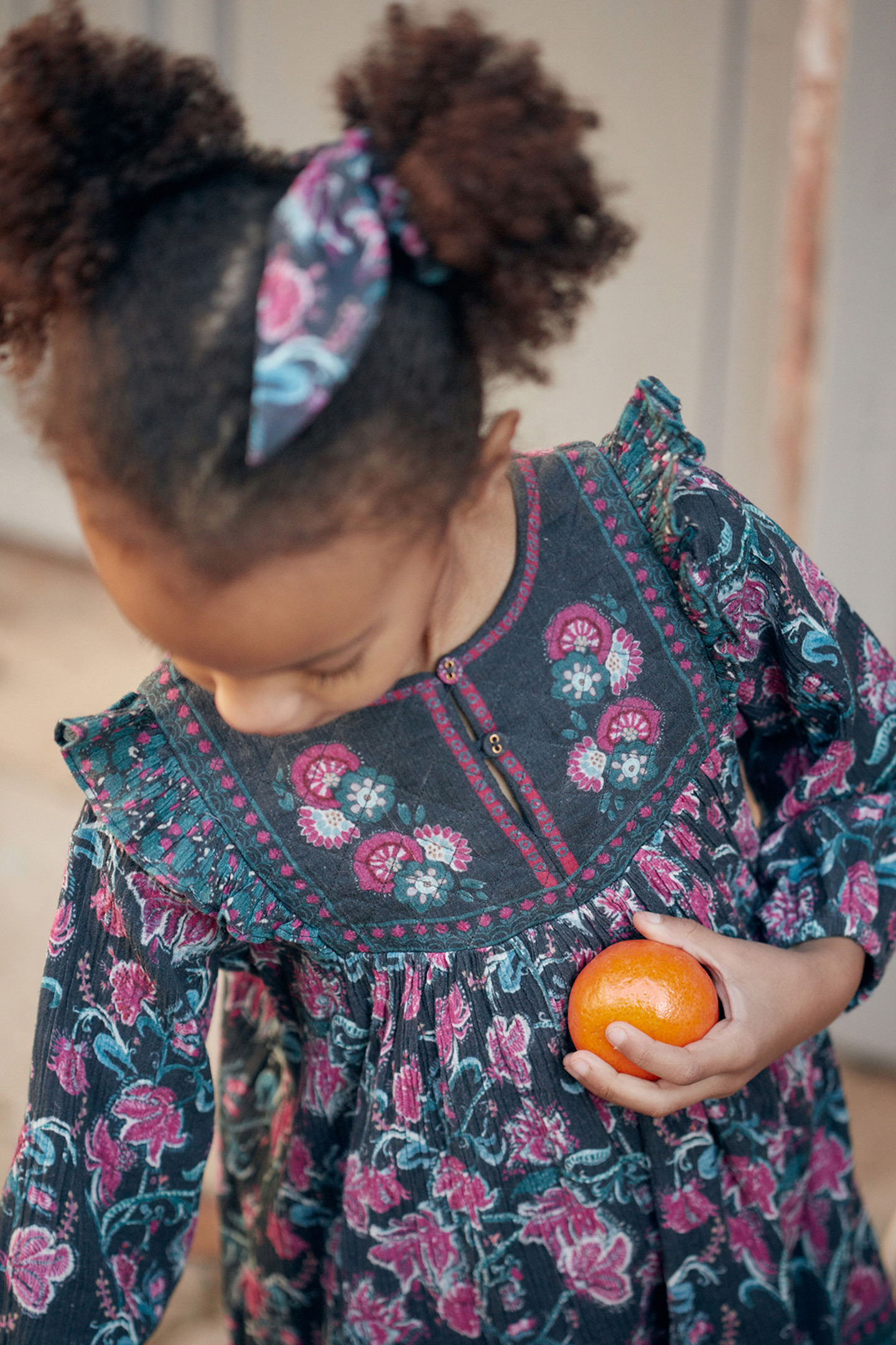 DRESS ZIRA CHARCOAL WILDFLOWERS 2