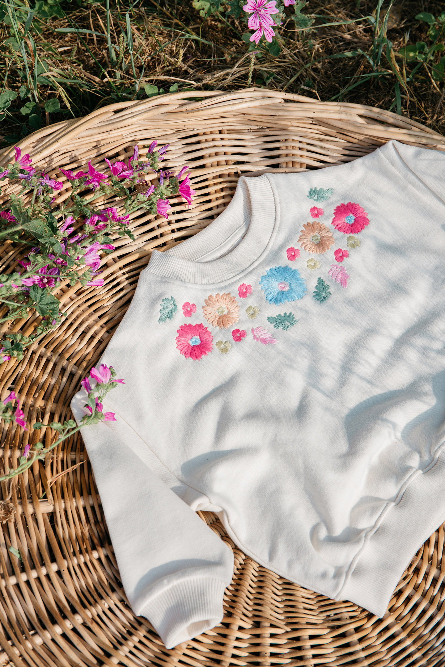 SWEATSHIRT ROSALIA CREAM 5