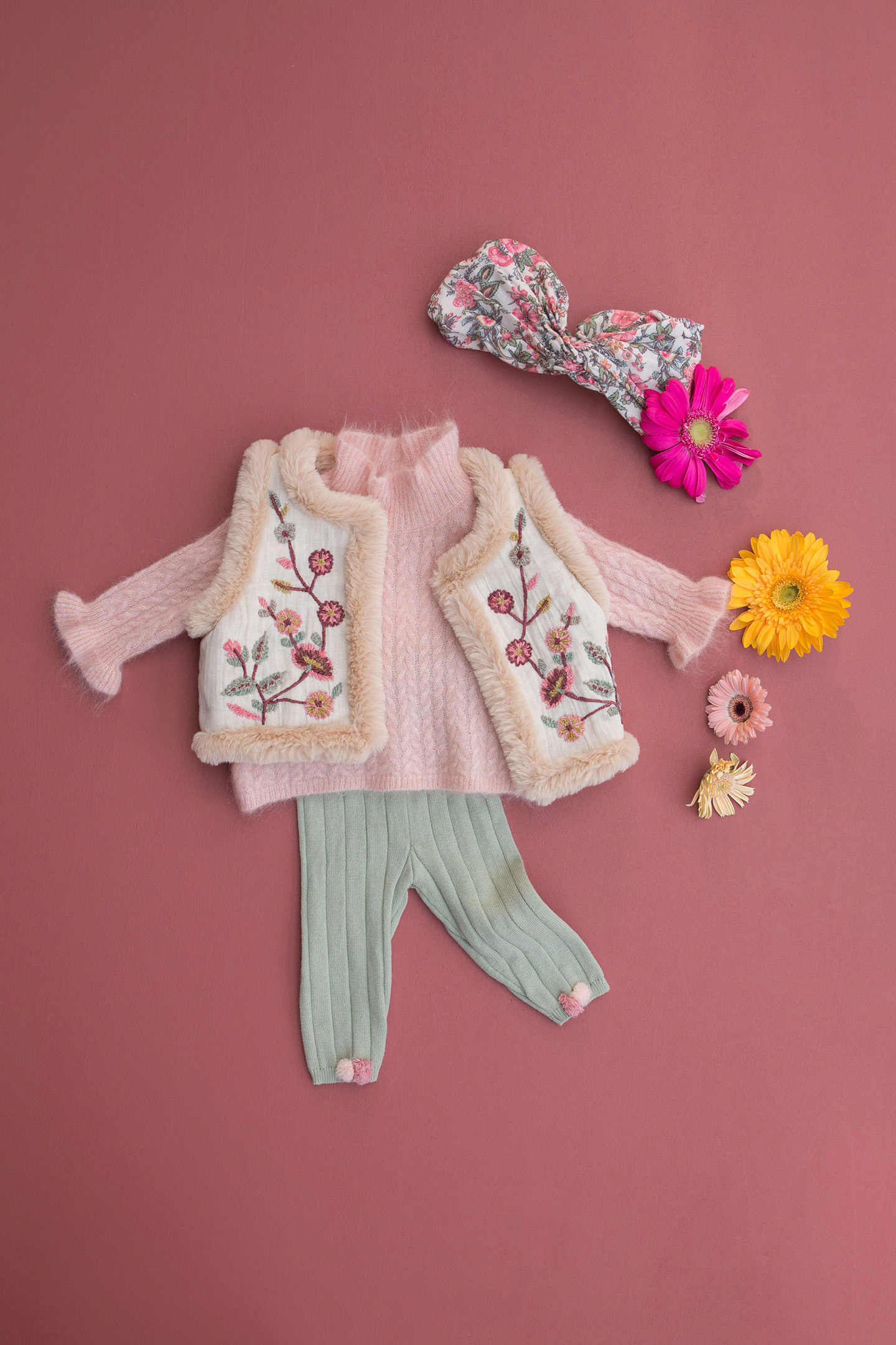 REVERSIBLE VEST LIBRA CREAM 9