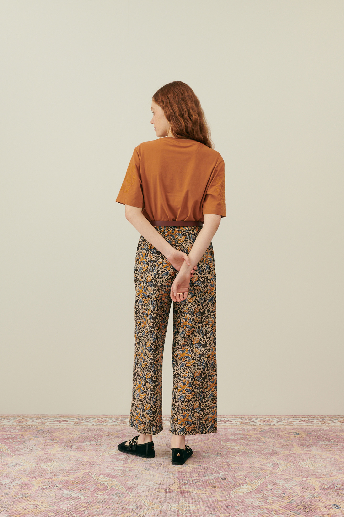 TEE LAURIA CARAMEL 2