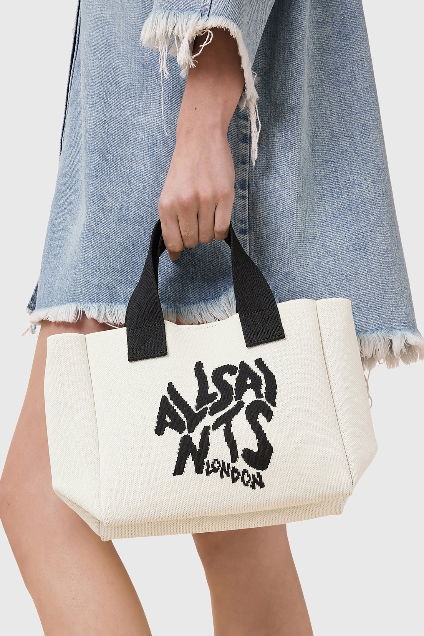 IZZY MINI ORLANDO WHITE 1