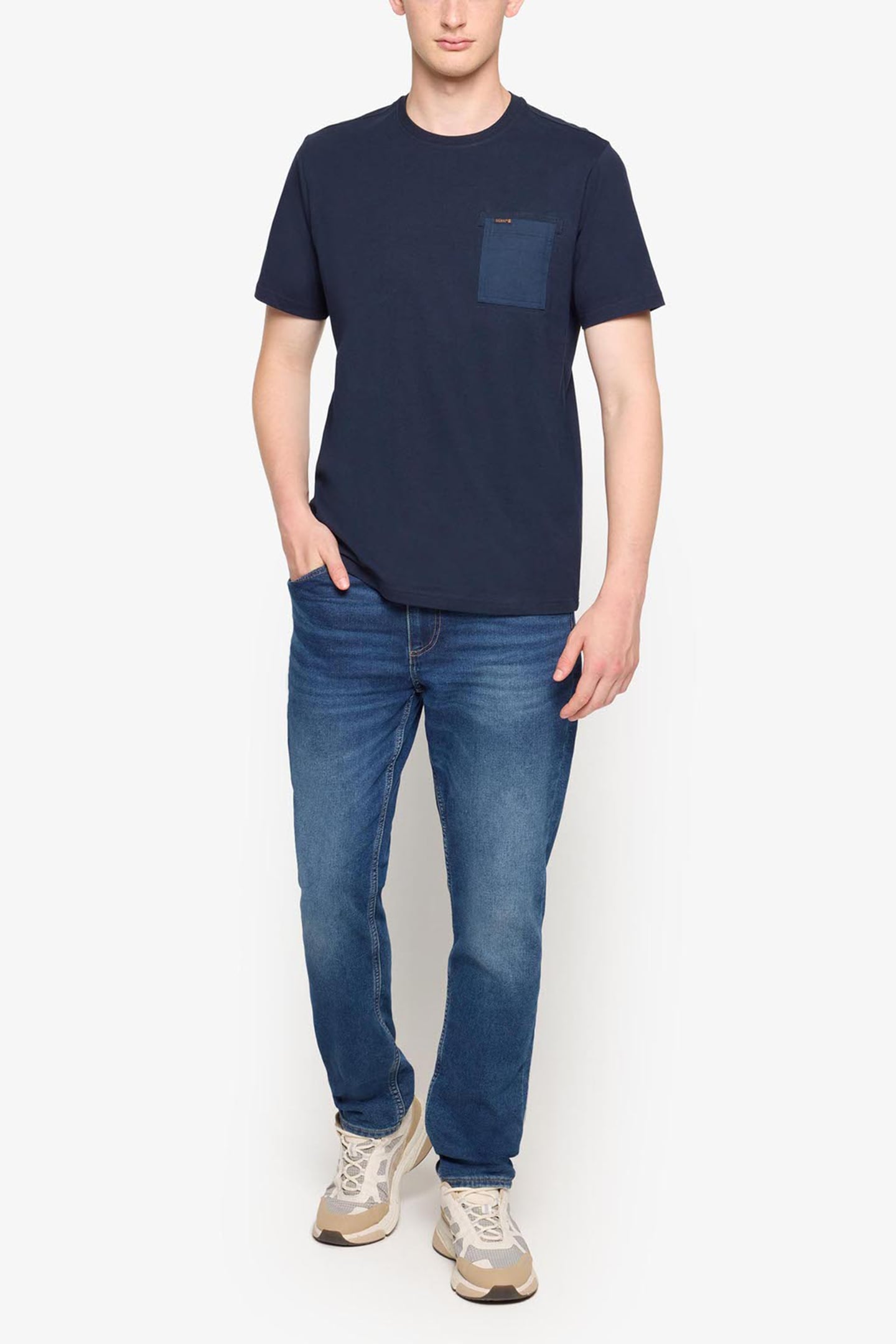 CARLOSI POCKET TEE + DEEP MARINE 3