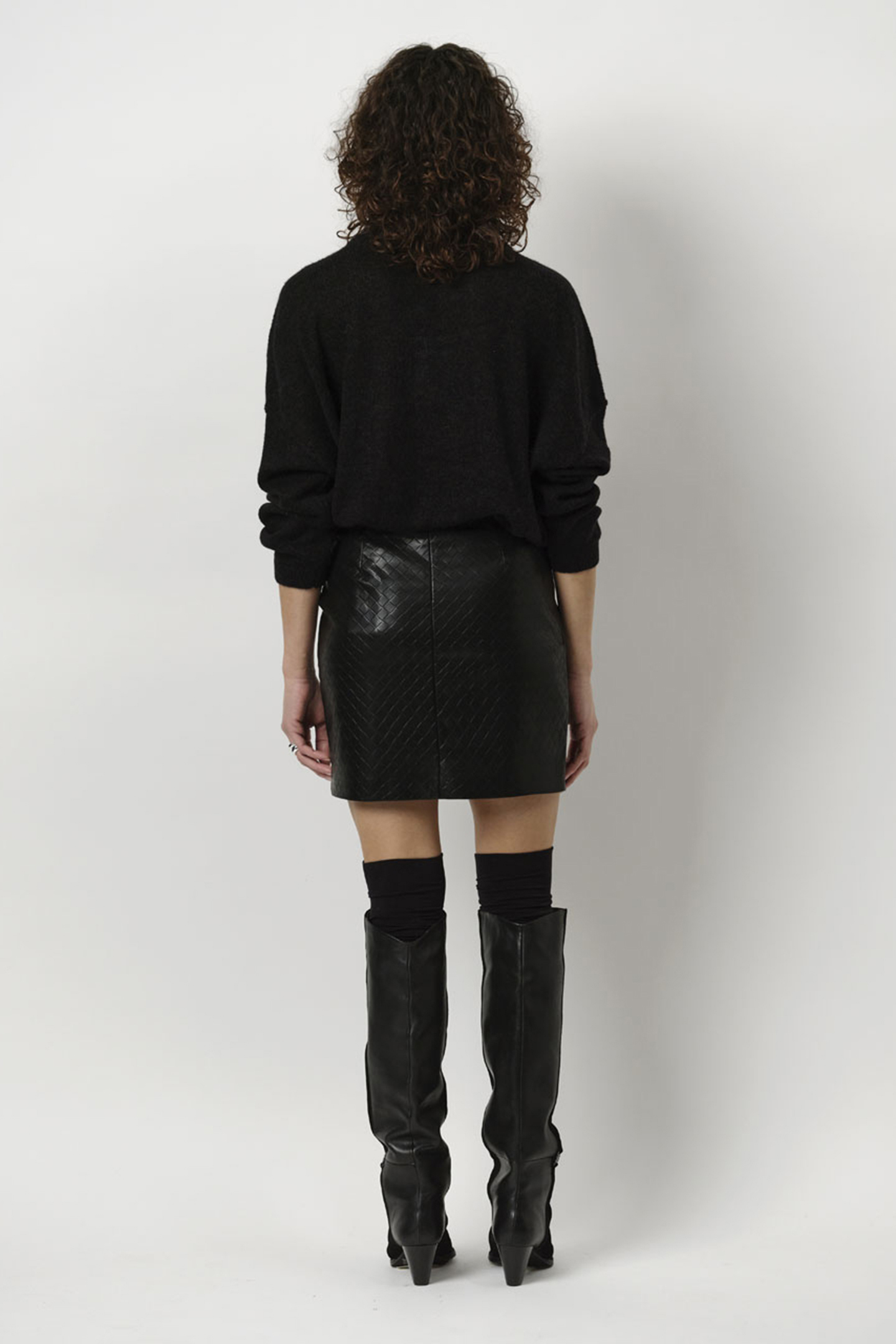 LAWRENCE FAUX LEATHER SKIRT RAVEN 3