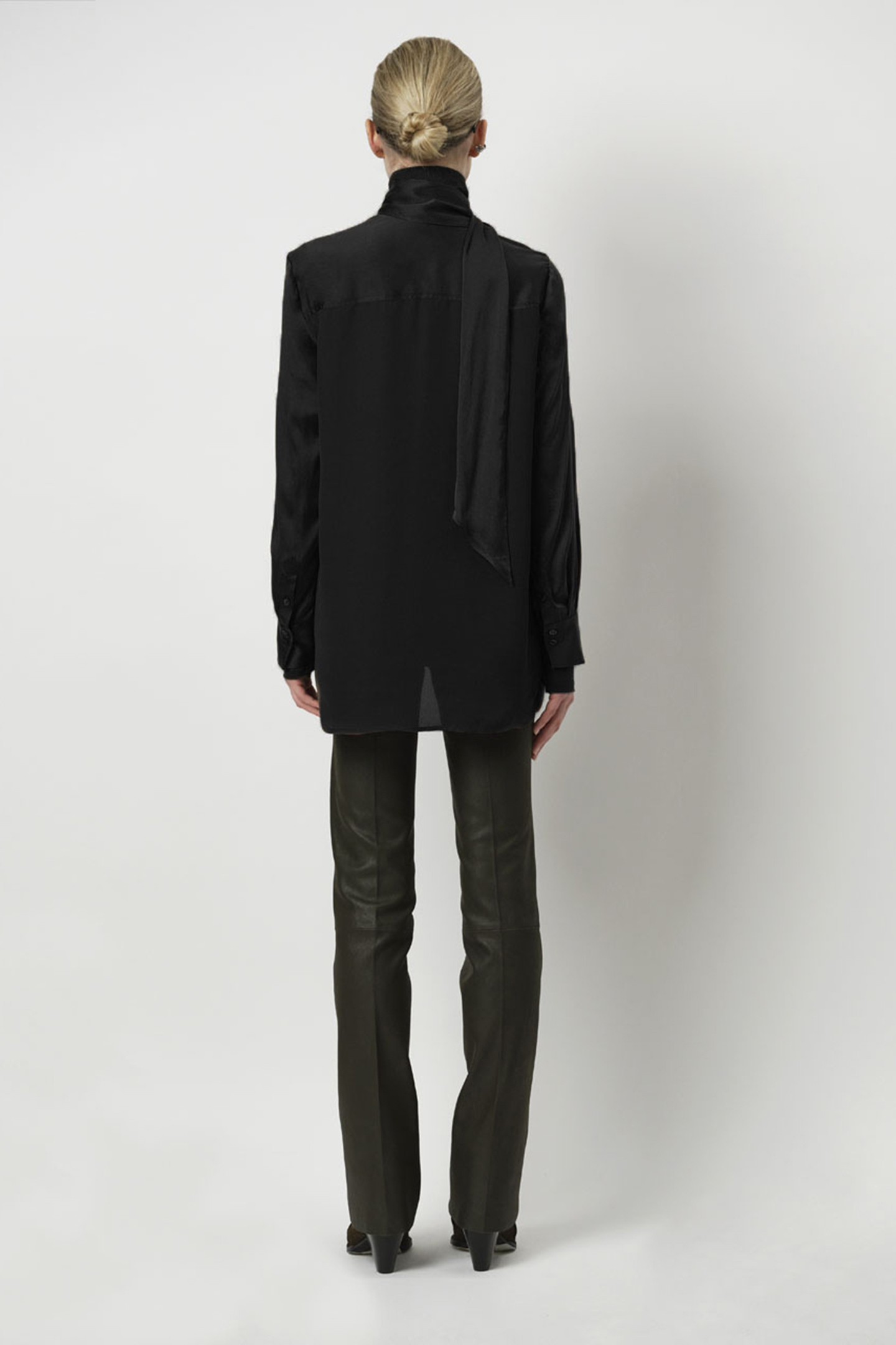 MYSTÈRE SCARF SILK BLOUSE RAVEN 2