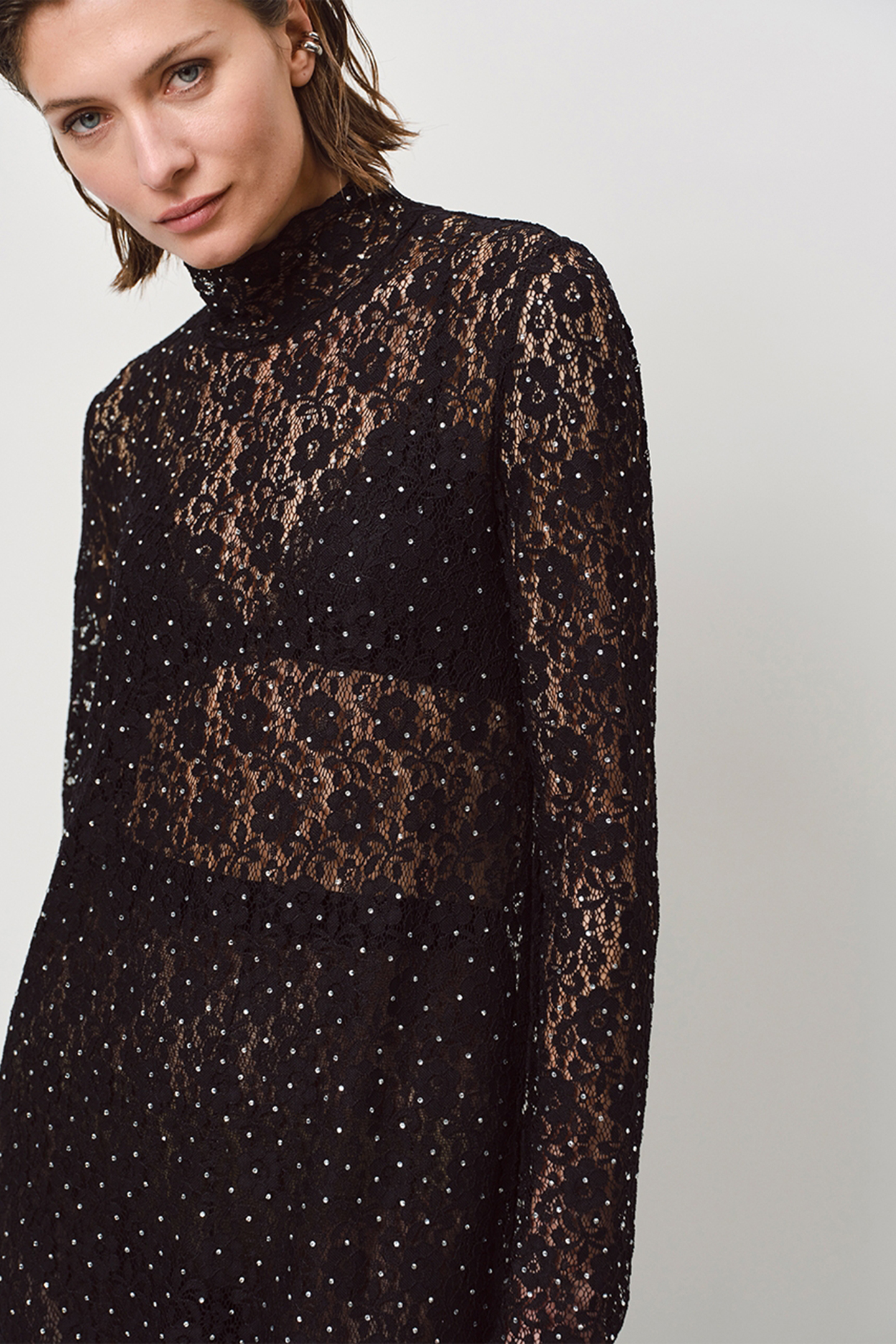 VOLCAN LACE DRESS RAVEN 4