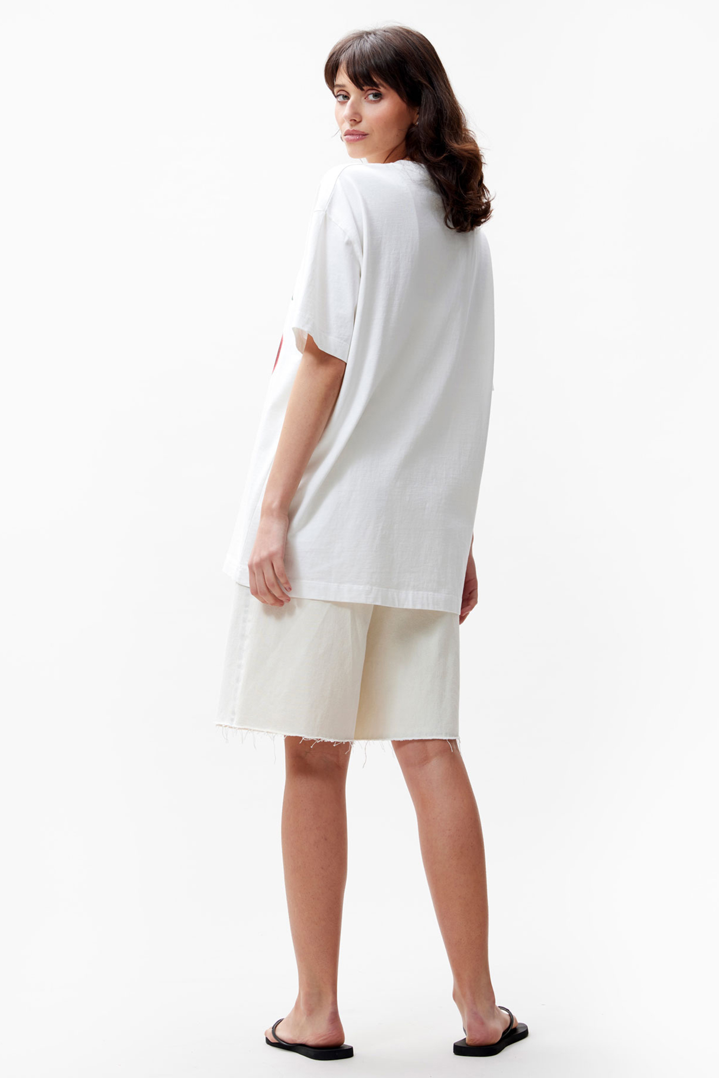 OVERSIZED GRAPHIC TSHIRT OFF WHITE 3