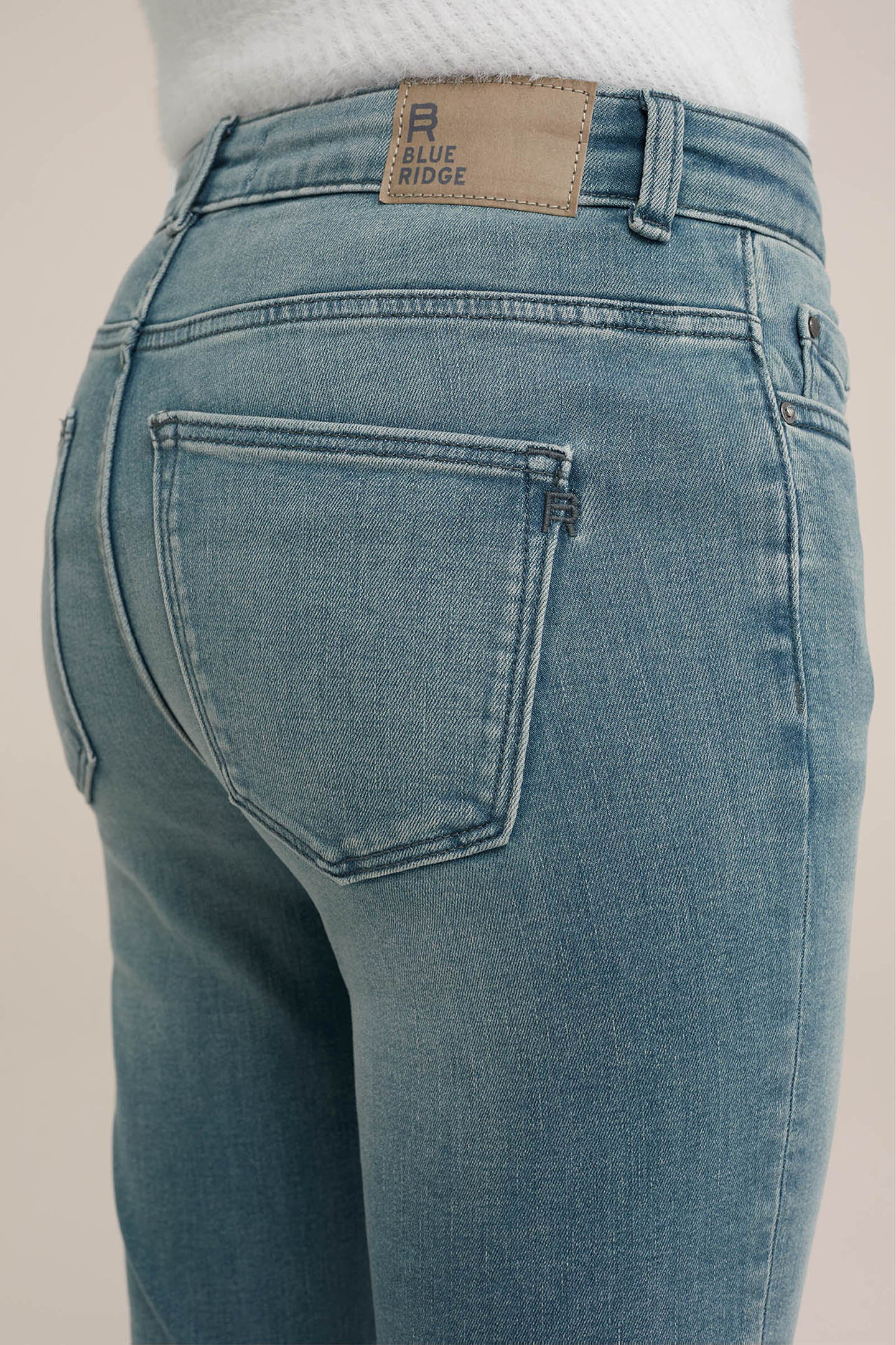 5-POCKET HIGH WAIST GREYISH BLUE 5