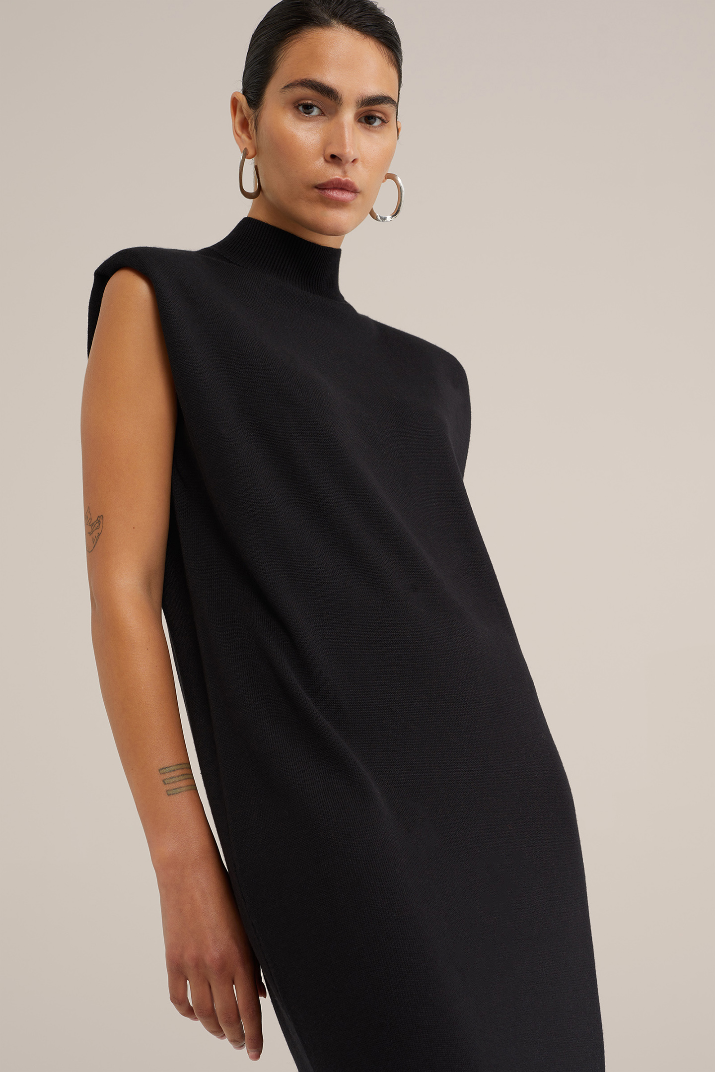 MAXI-JURK BLACK 5