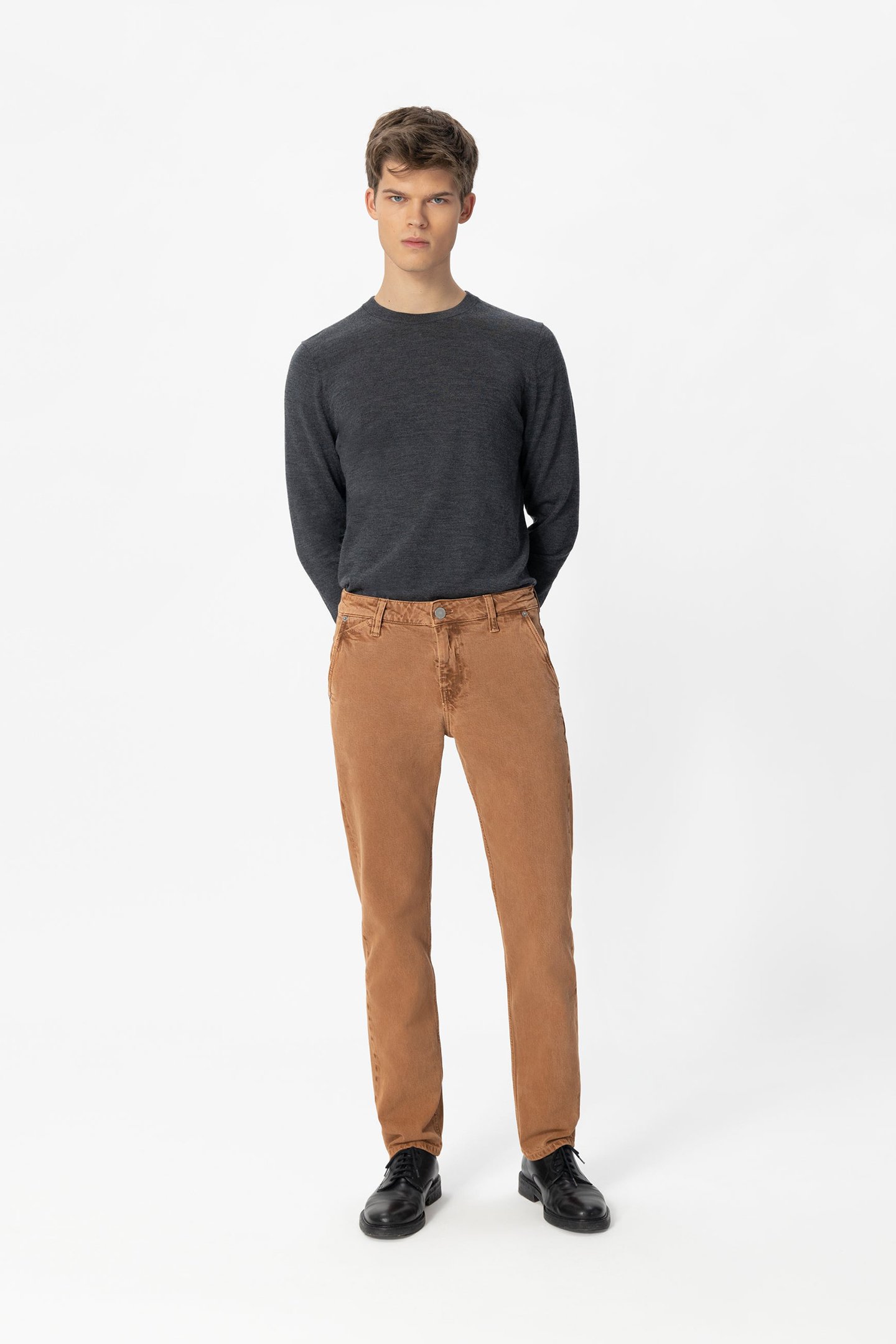 CHESTER CHINO COGNAC 3