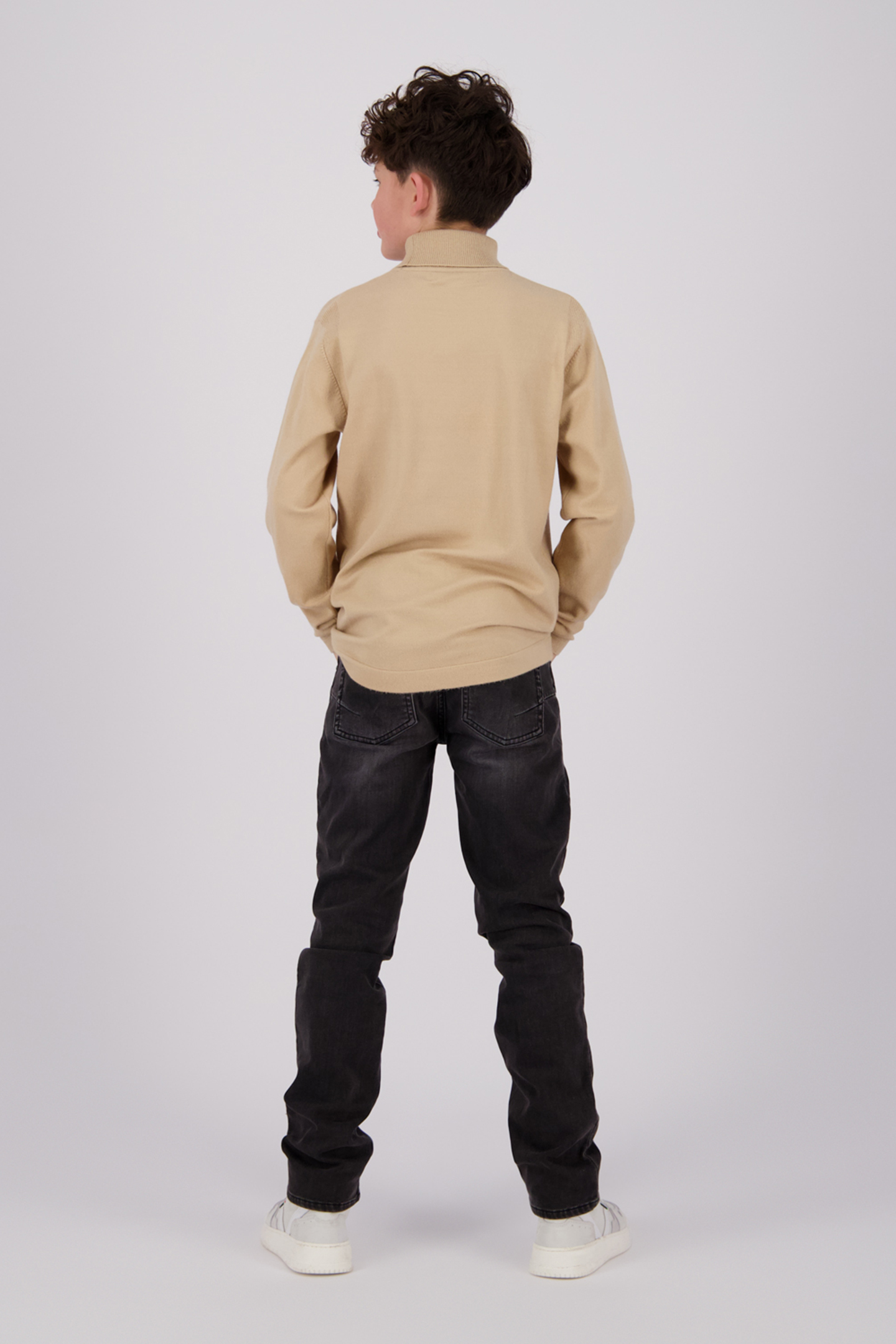 BOYS MEZ FLAT KNIT SAND 2