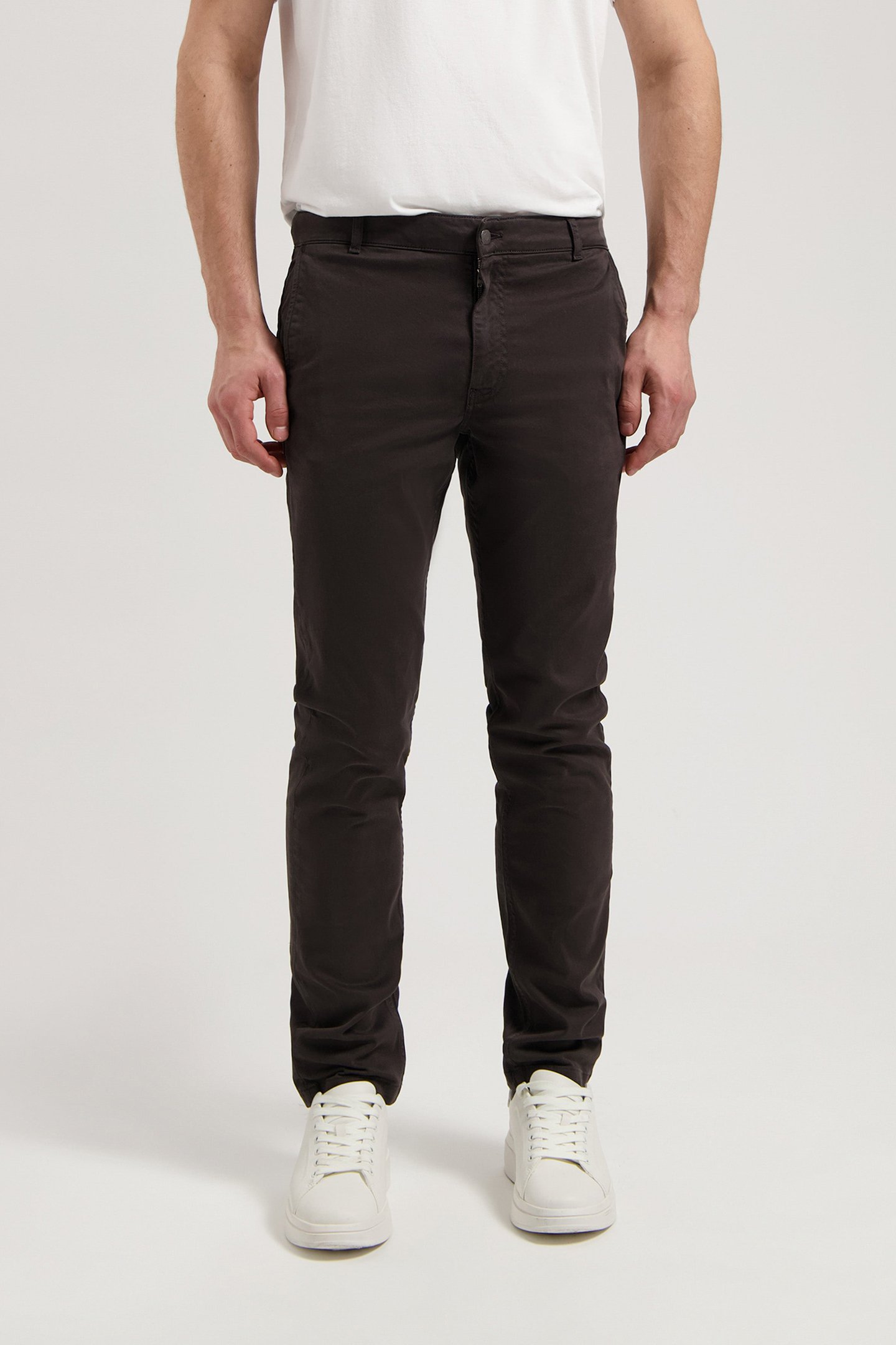 SCOTT MID TAPERED CHARCOAL 1