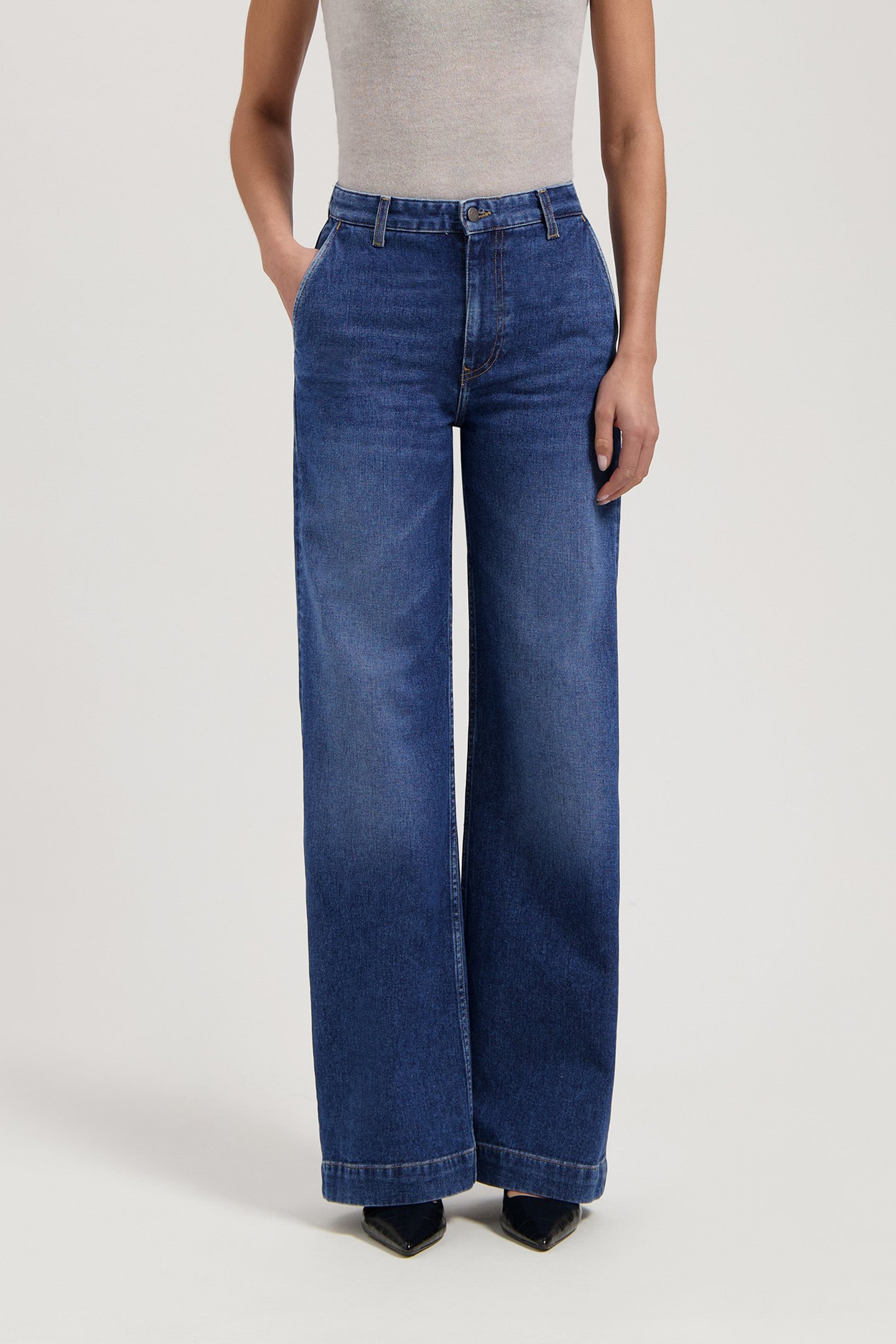 JUNE MID FLARE FRESH FADE 1