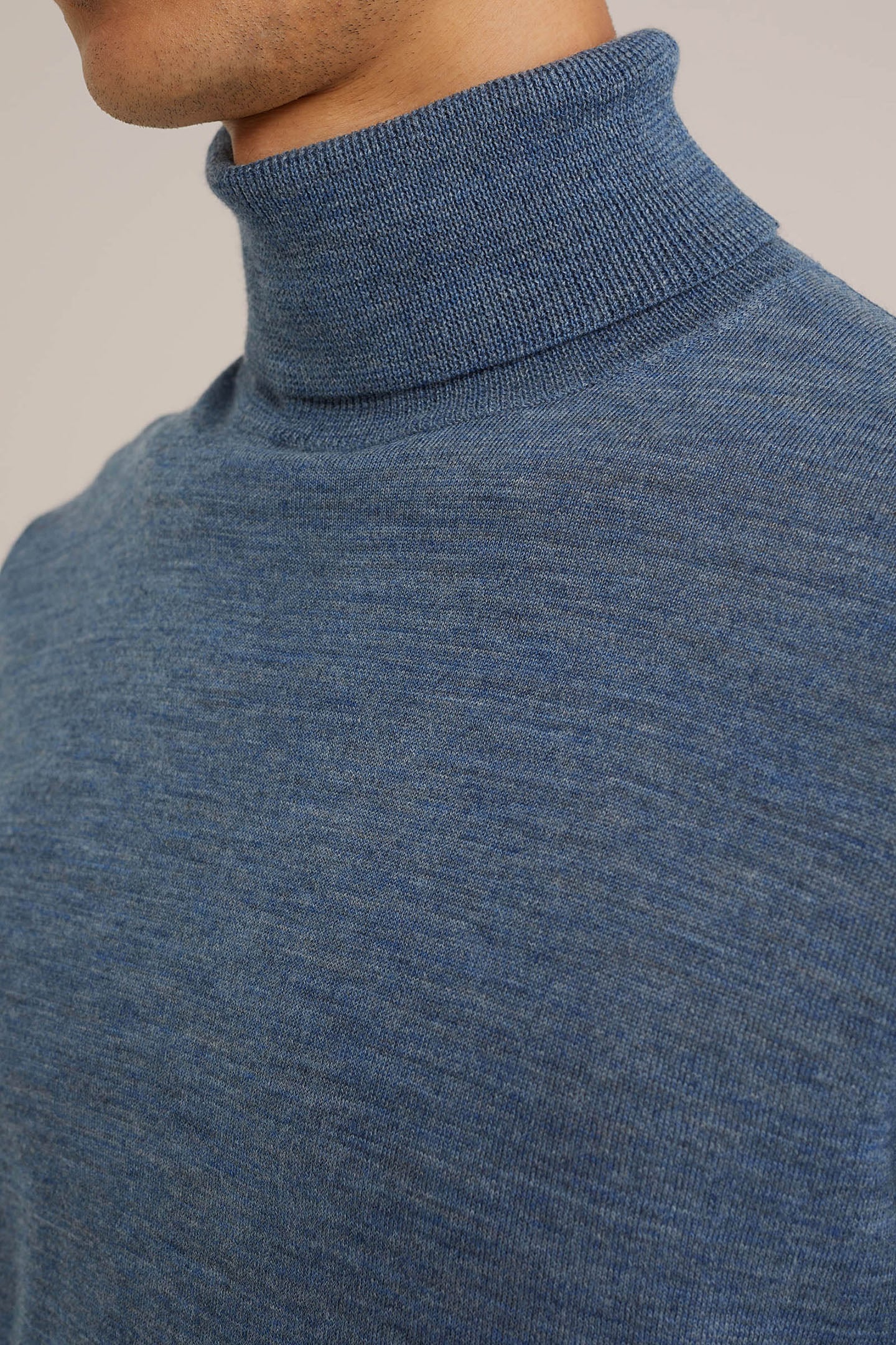 PULLOVER PASTEL BLUE 5