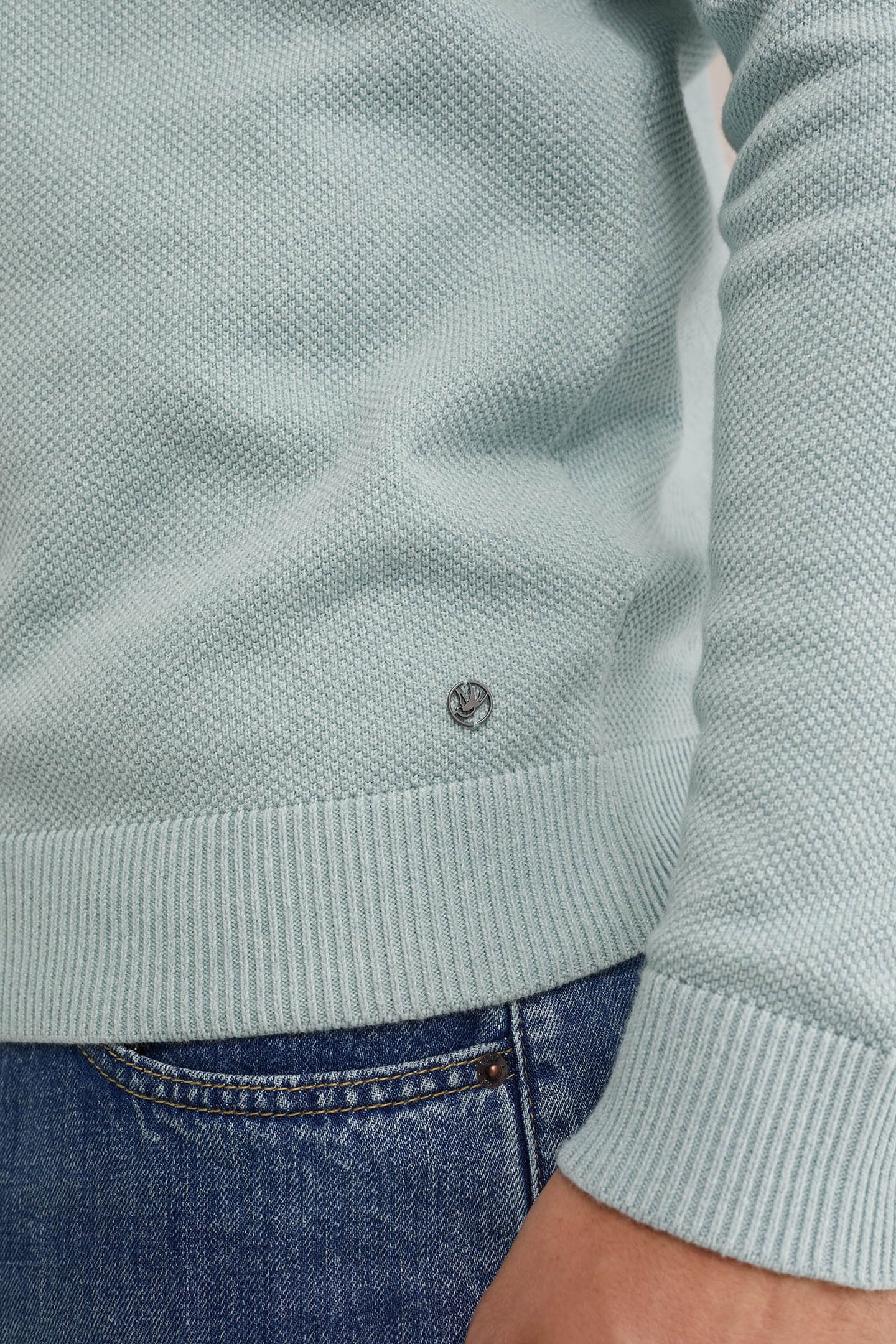 PULLOVER ICE BLUE 6