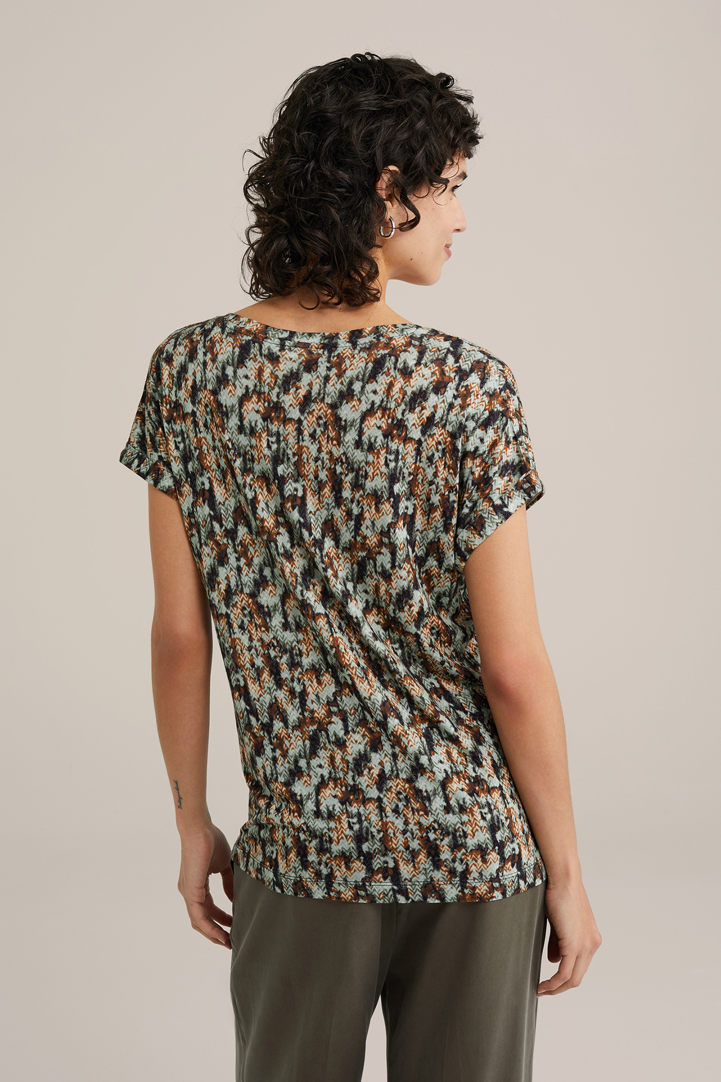 T-SHIRT LIGHT GREEN 2