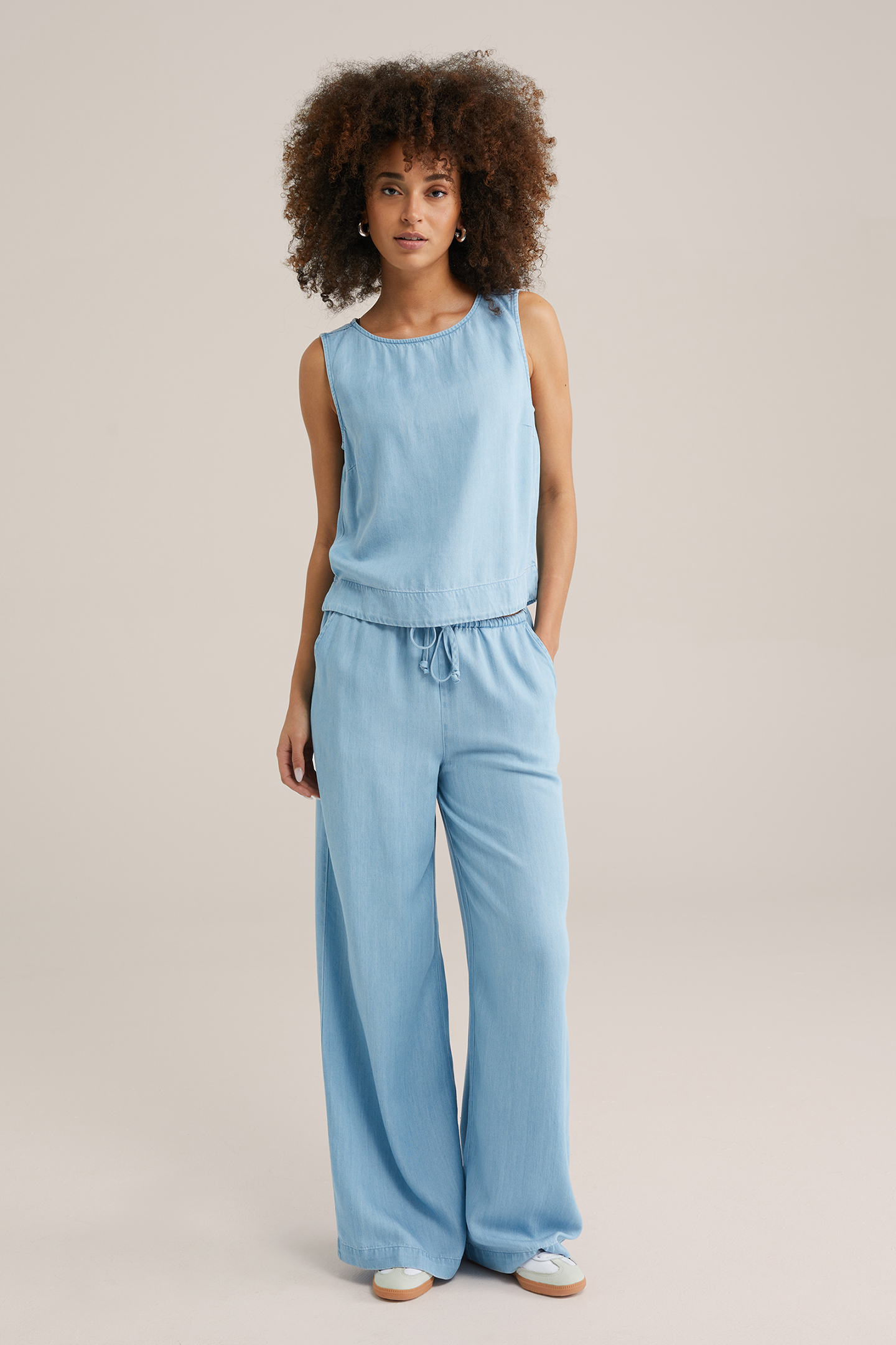 TROUSER LIGHT BLUE 3