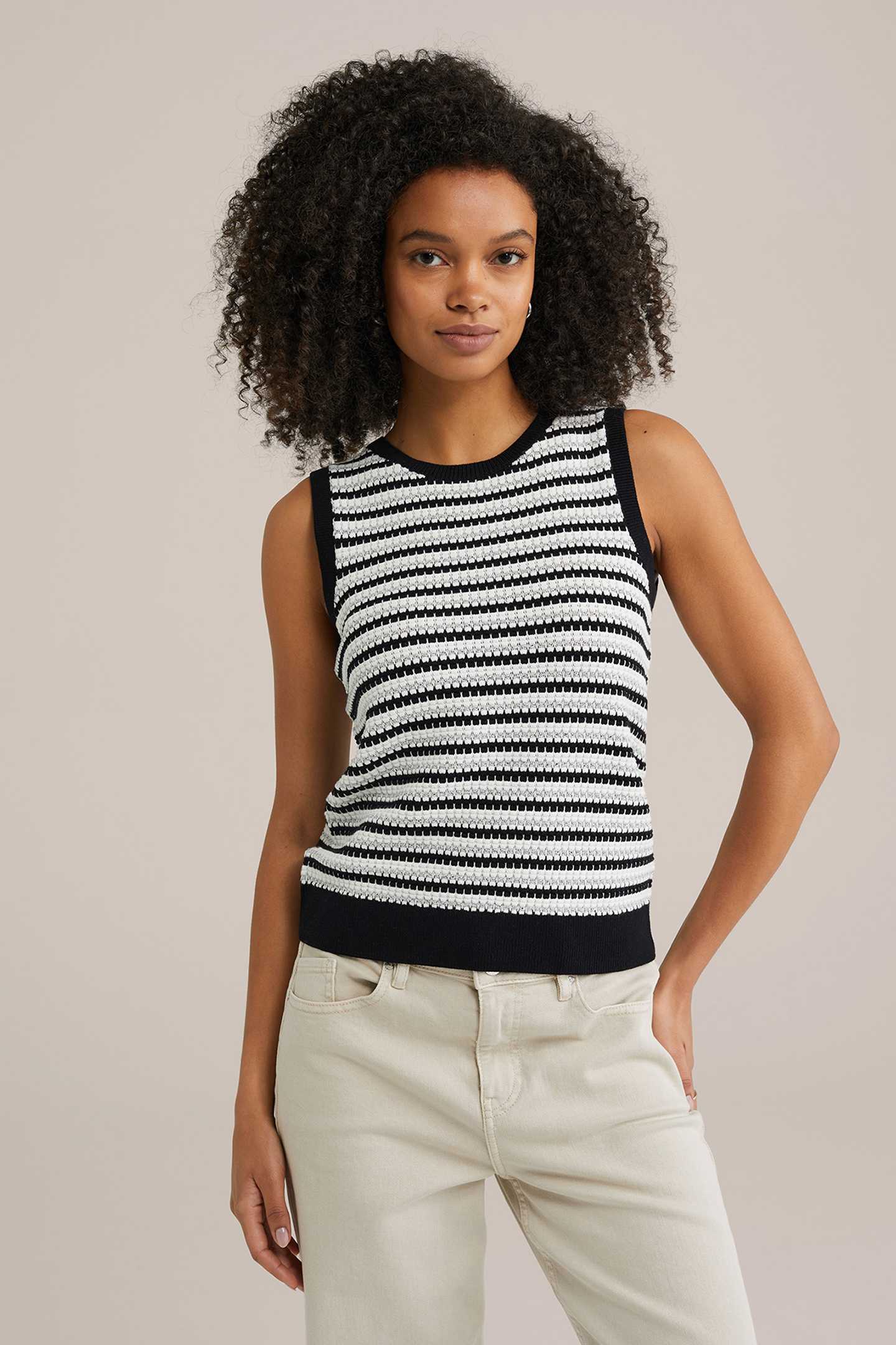 KNITTED PULLOVER BLACK 1