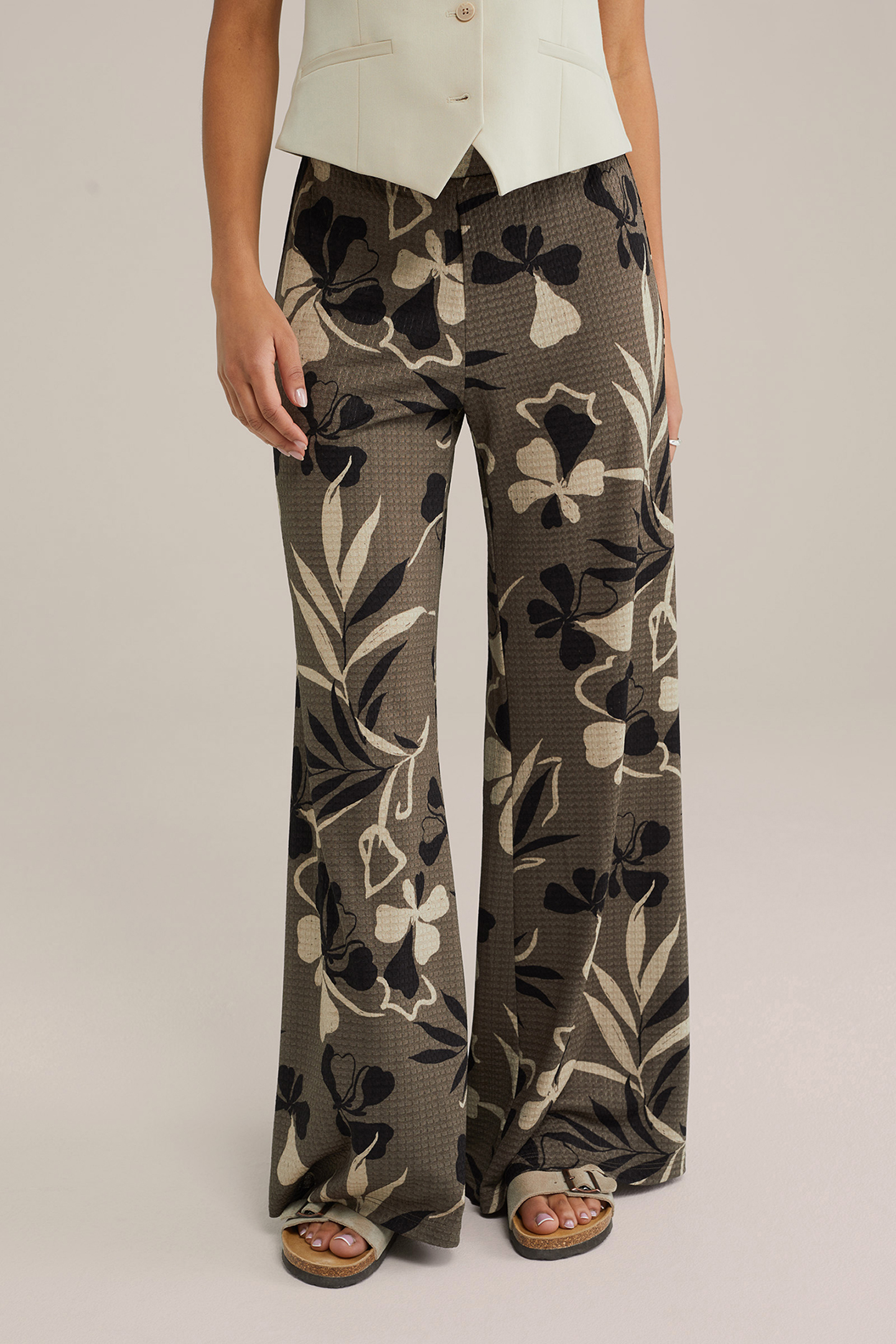 TROUSER DARK GREEN 1