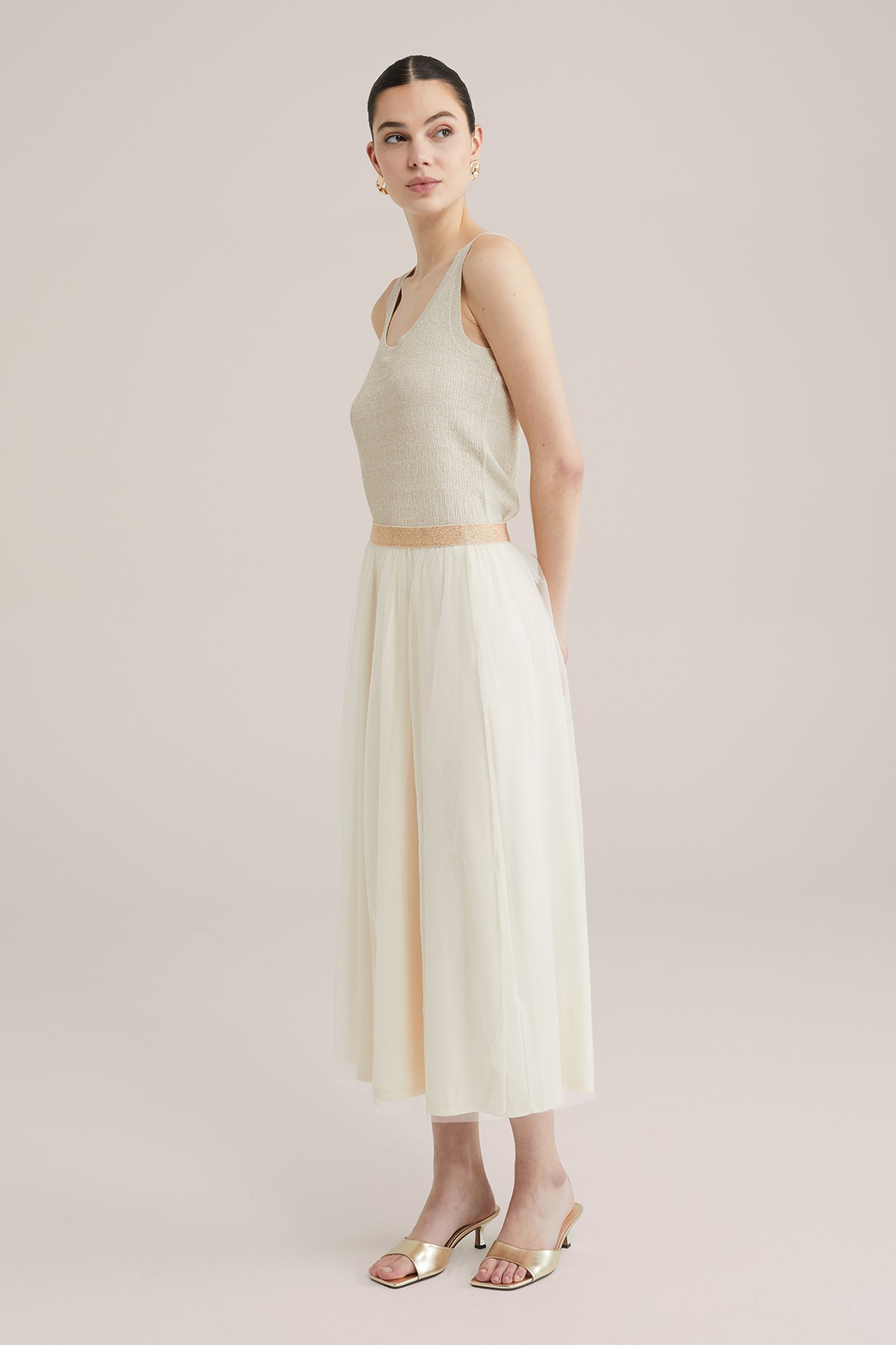 SKIRT MEDIUM LENGTH GOLD 3