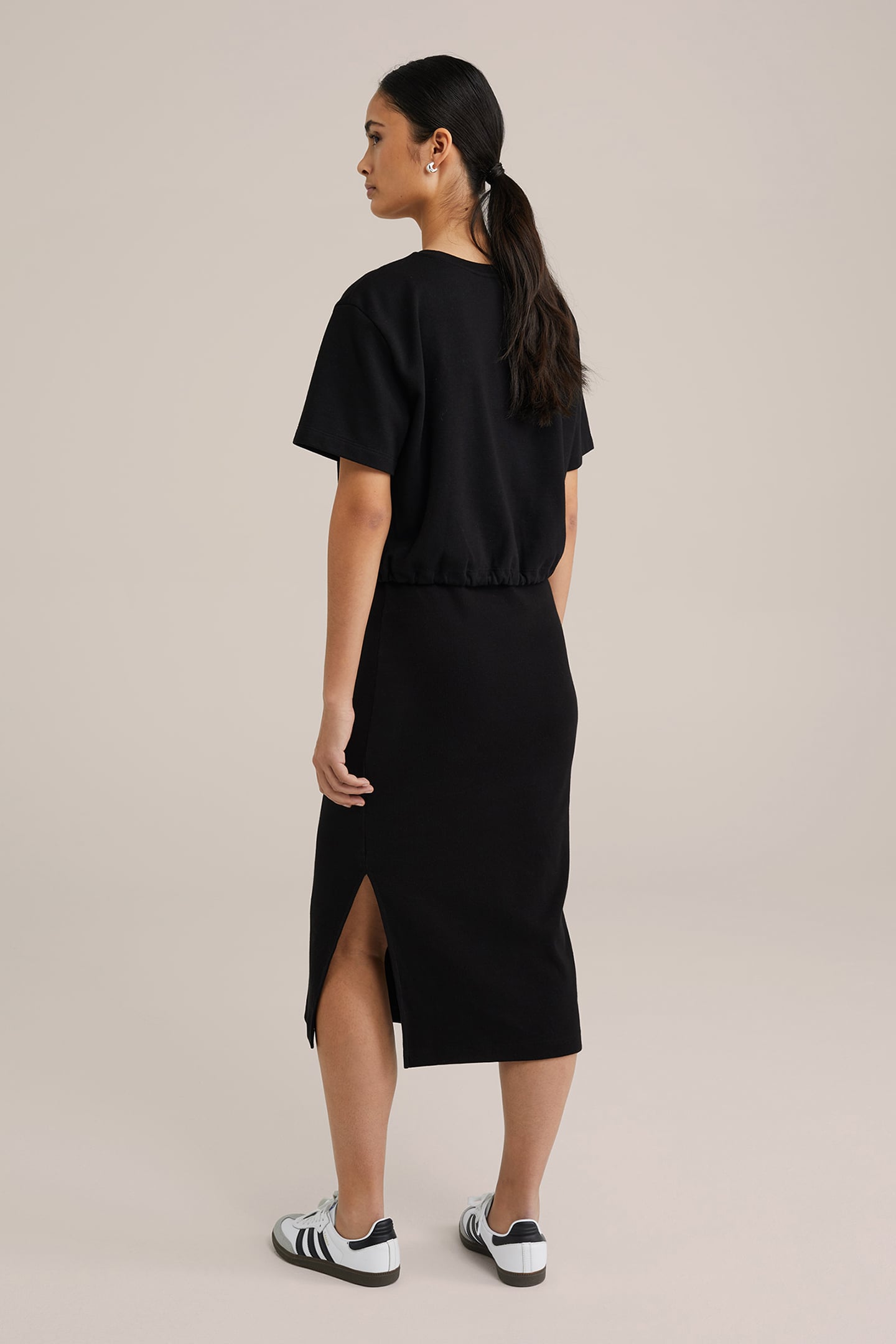 DRESS MID LENGTH BLACK 2
