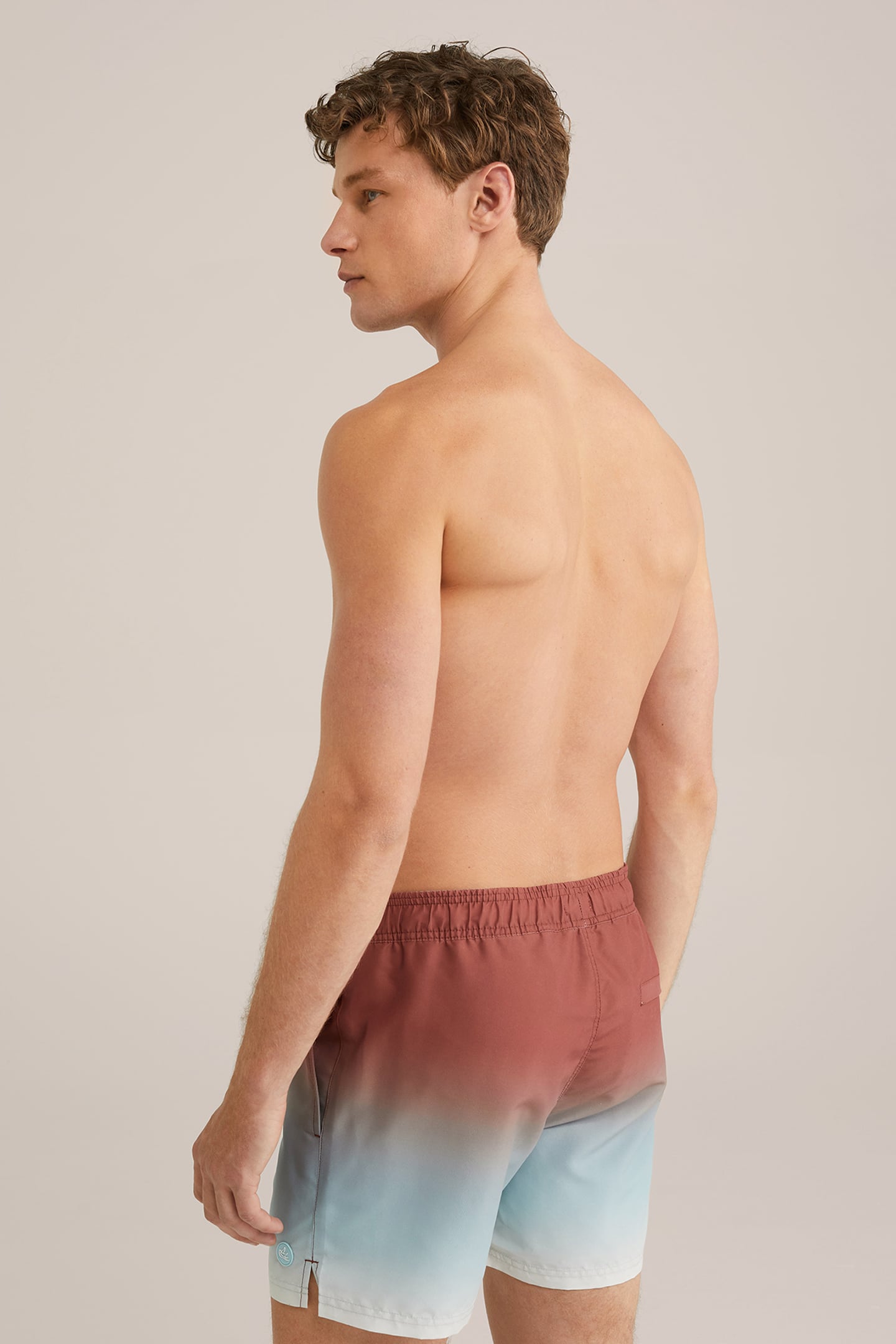 BEACH SHORT VINTAGE RED 2