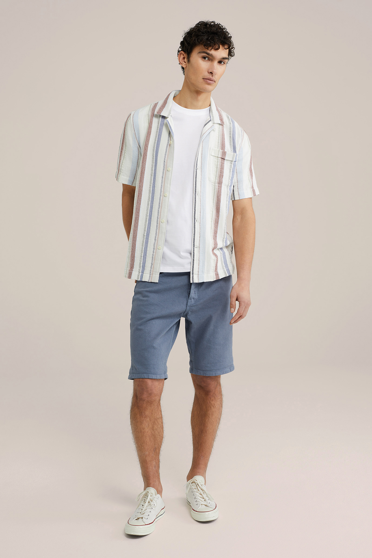 SHORT GREYISH BLUE 3