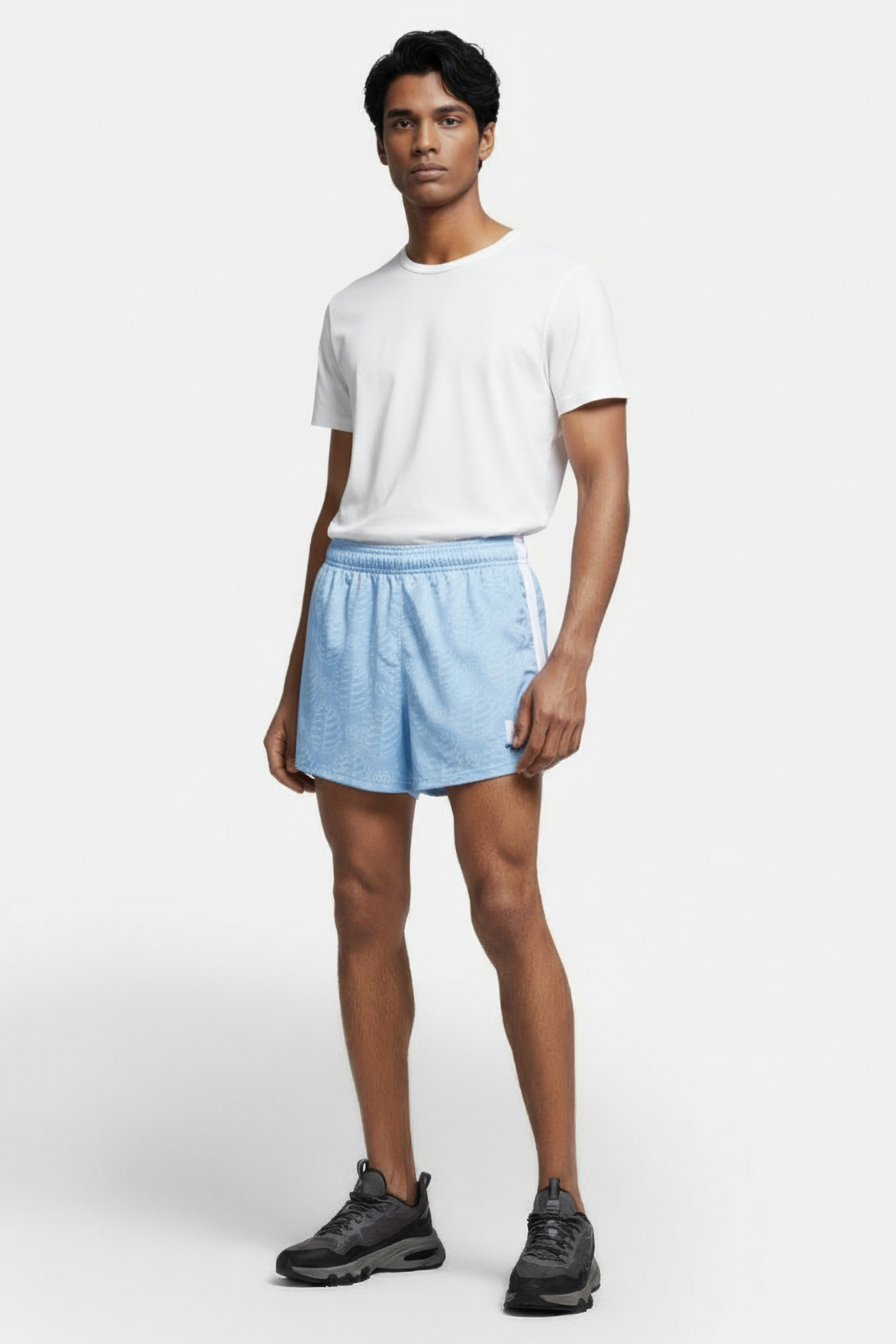 NIKE – MARTINE ROSE FOOTBALL SHORT LUCKY PSYCHIC BLUE/WHITE 1